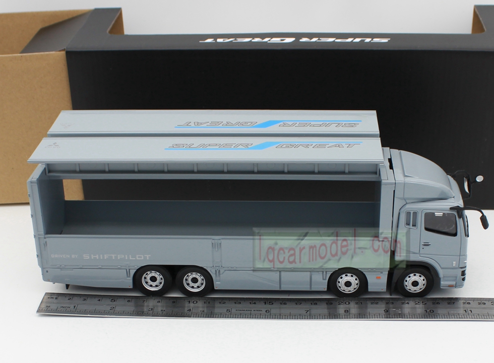 1/43 Scale MITSUBISHI FUSO TRUCK SUPER GREAT Diecast Model Gray color 