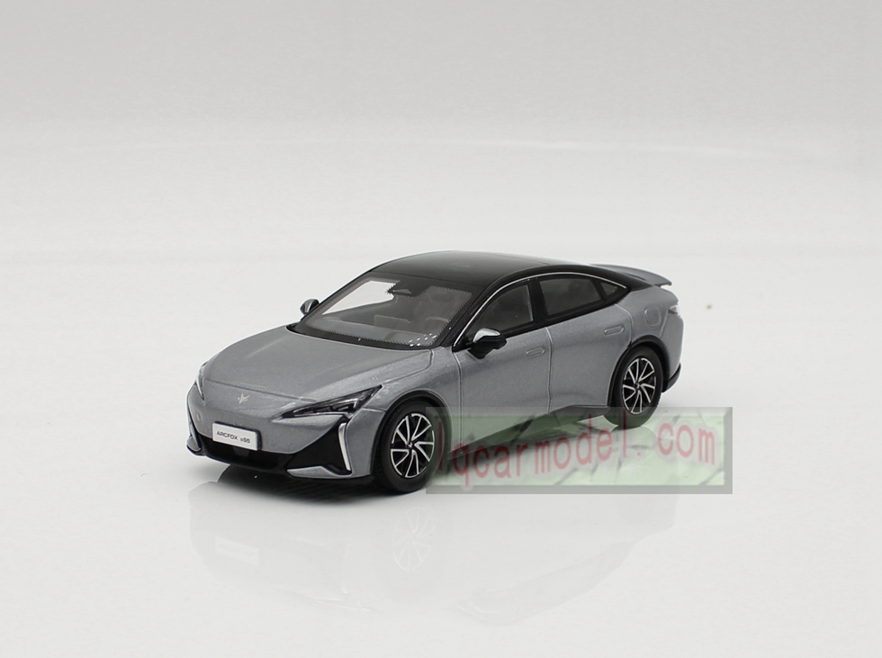 1/43 Scale ARCFOX S5 αS5 DIECAST Car model gray 
