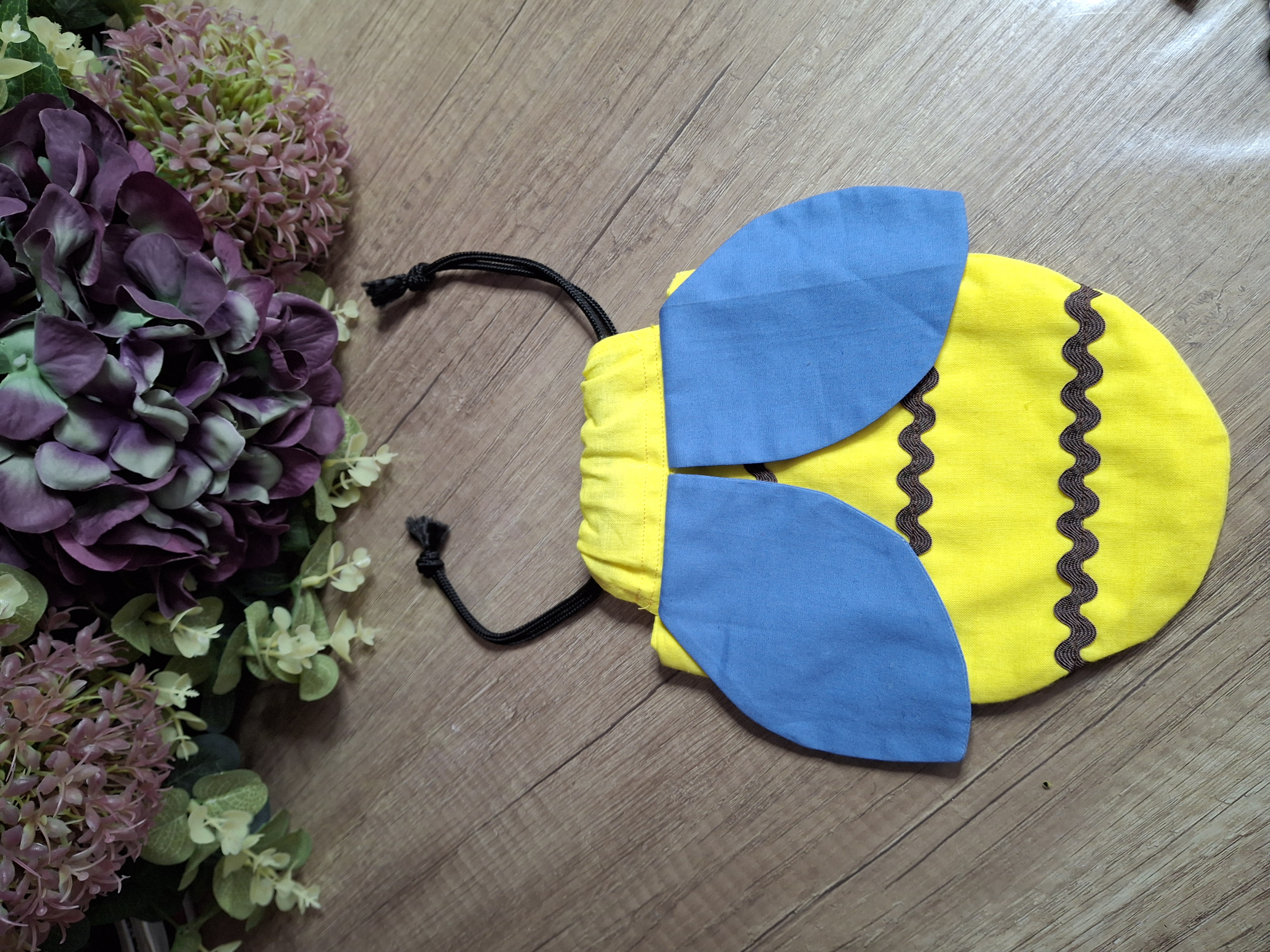 Sacola infantil abelhinha