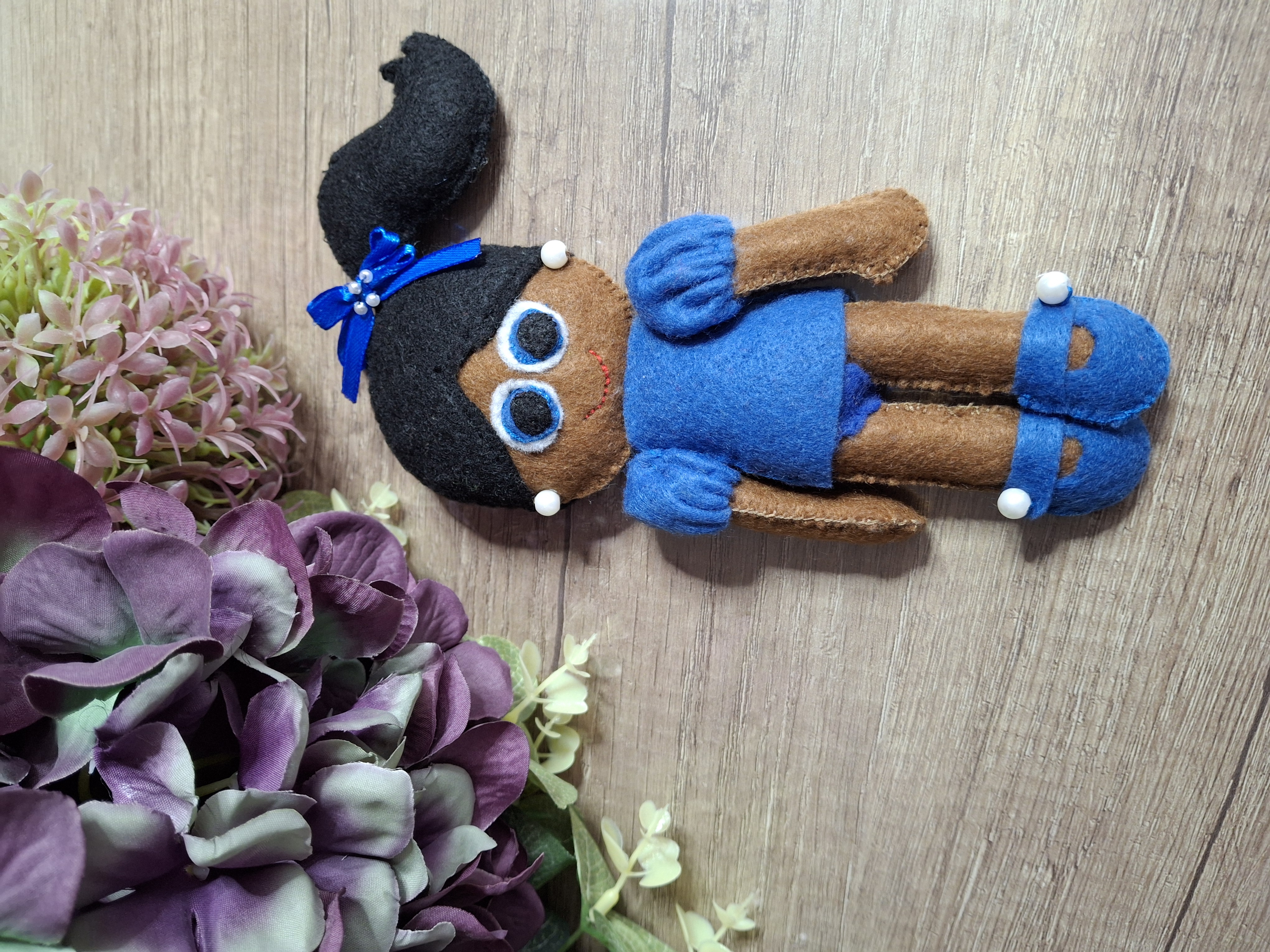 Boneca de Feltro Artesanal