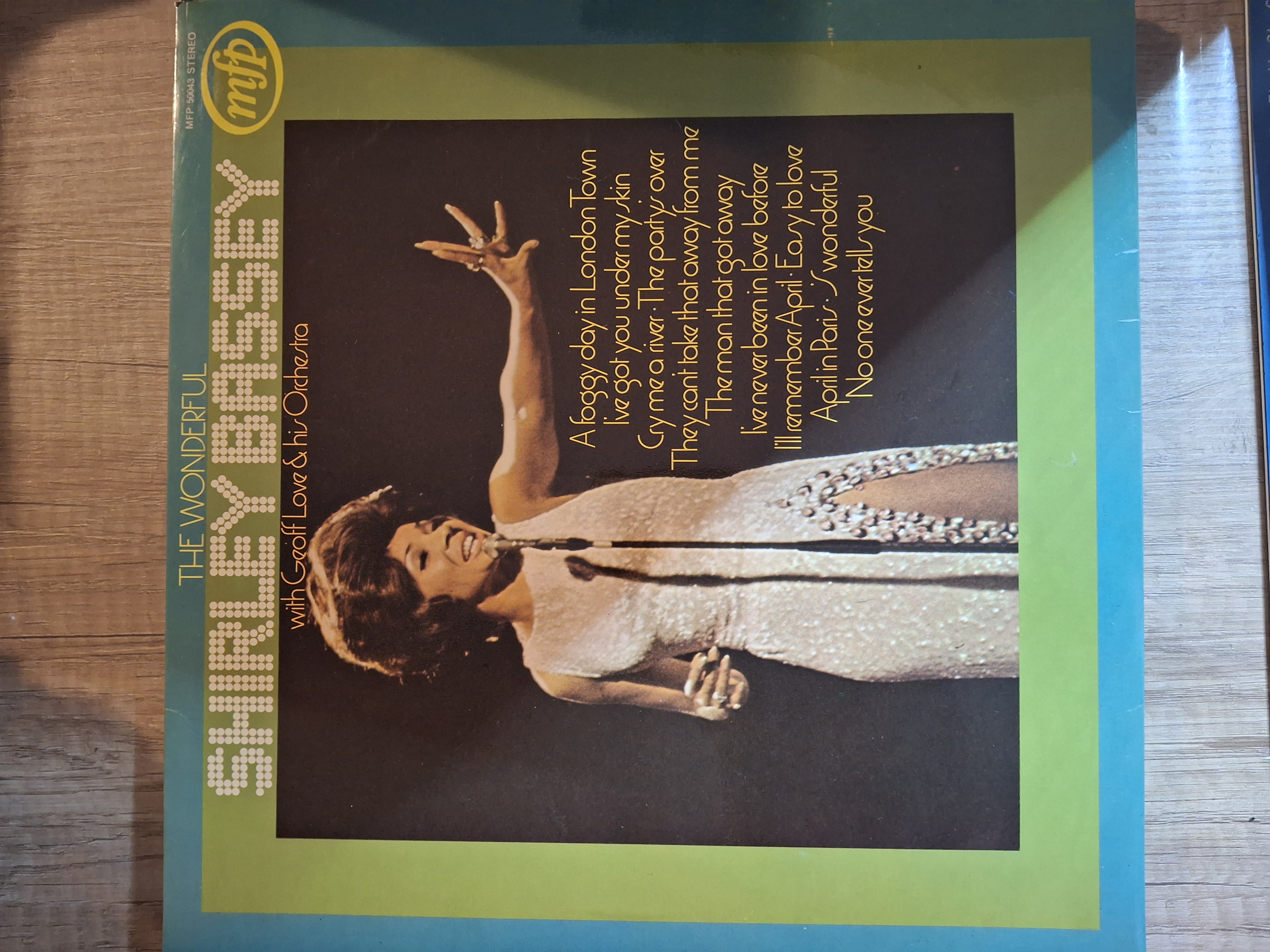 Shirley Bassey - Vinyl Record