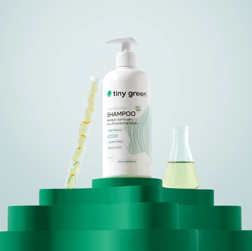 NOURISHING SHAMPOO FOR DRY AND DAMAGED HAIR 500ML