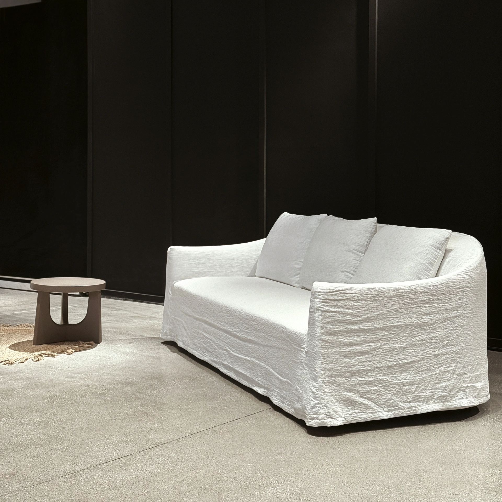 Lyon Modern White Linen Slipcover Sofa Set: 3 Seater