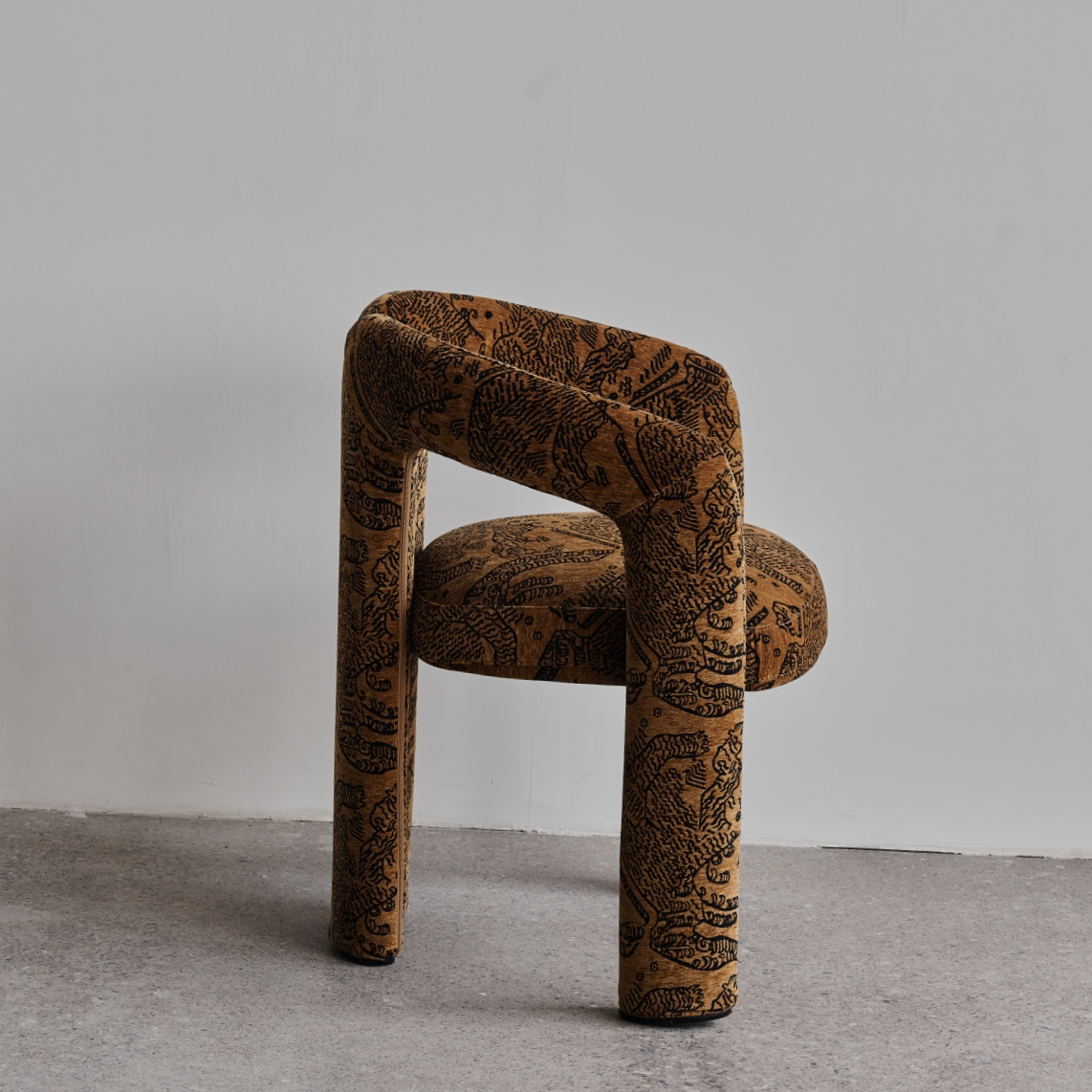 AC002 Armchair