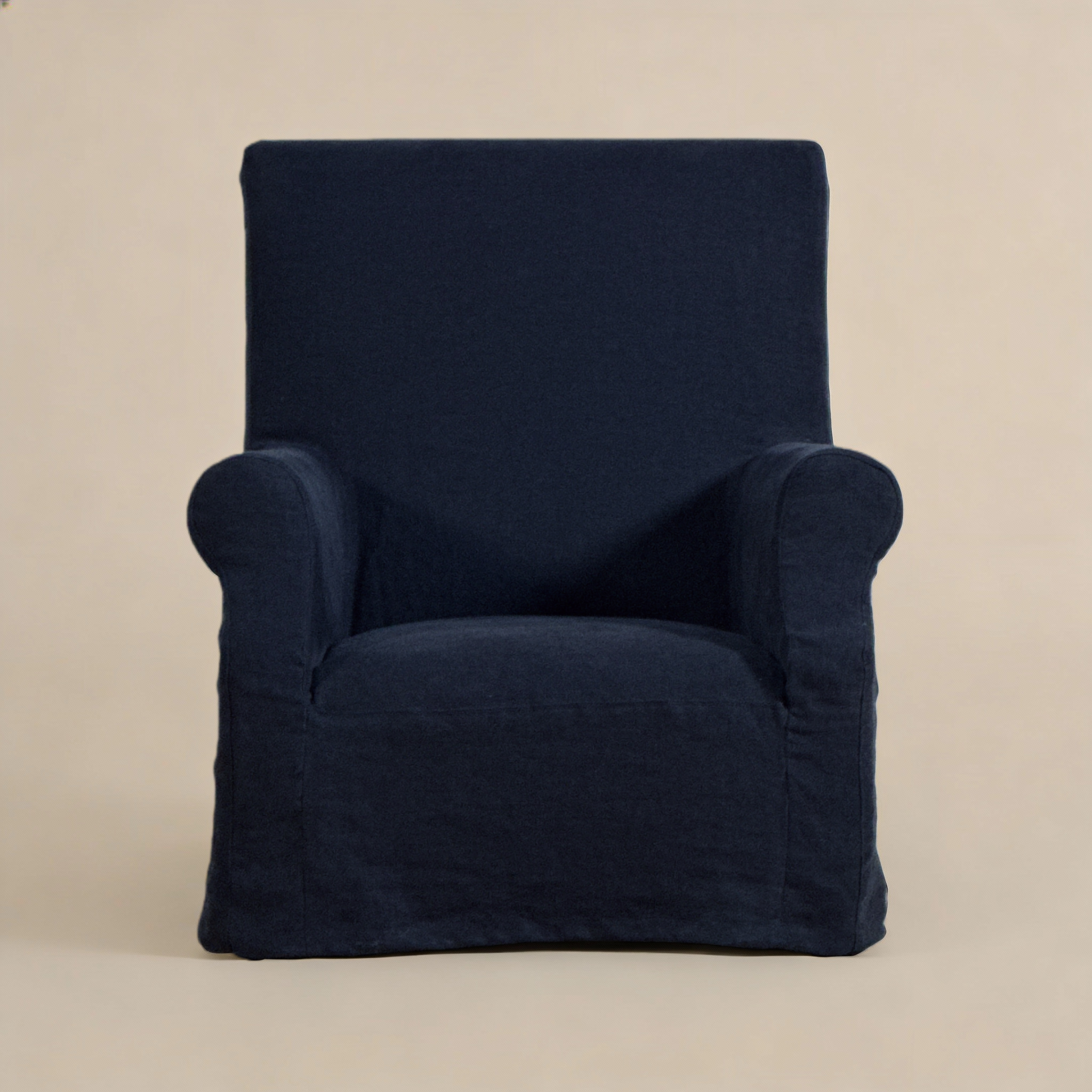 JS091 QUEEN Armchair with Wheels
