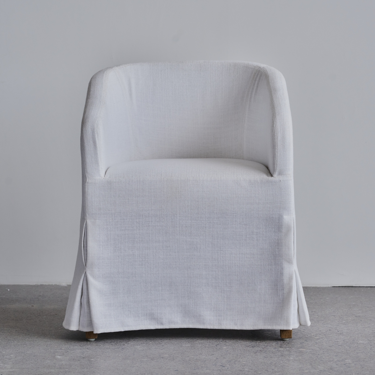 Novia SLOPE SKIRTED SLIPCOVER DINING ARMCHAIR