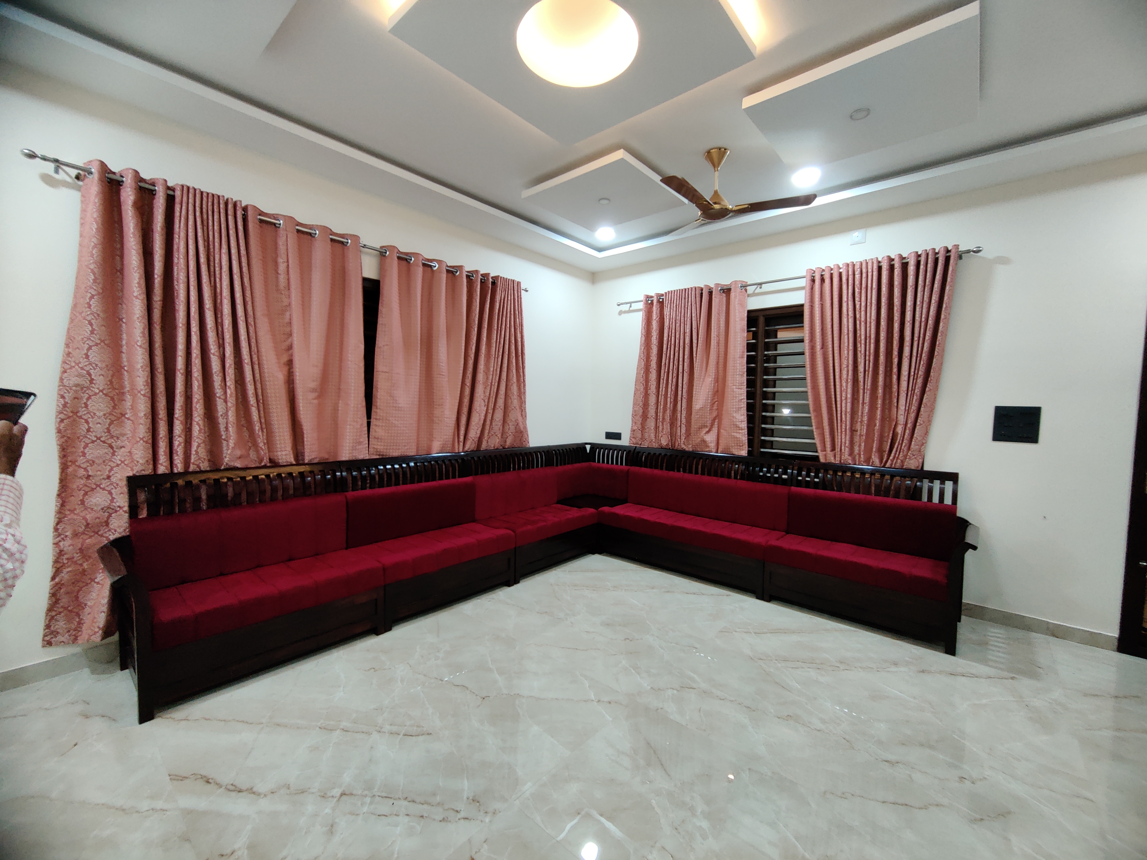 Wooden L-Shaped Sofa Set