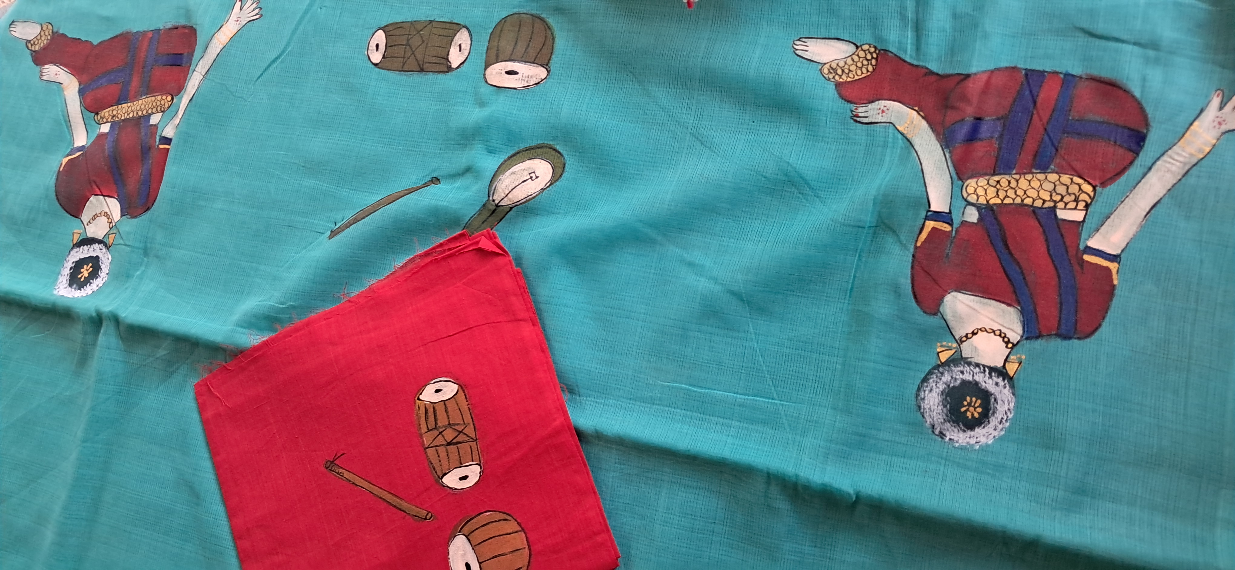 Hand Woven Hand Painted Cotton Saree with Blouse