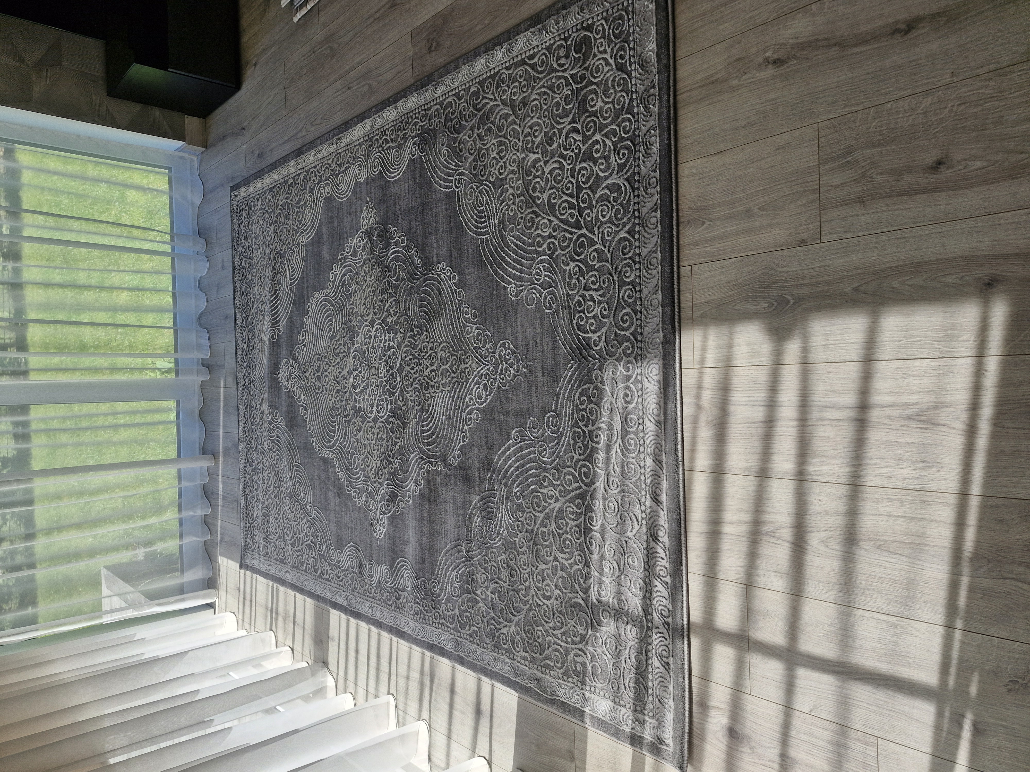 Rytų ornamentas "Pilkas smėlis"