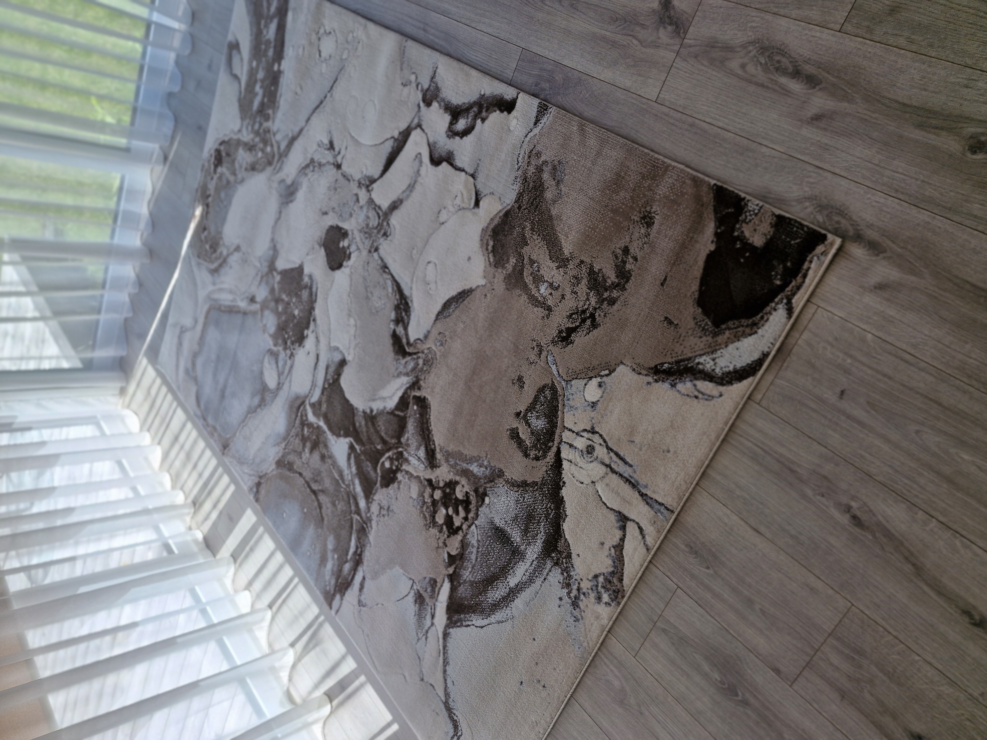 Kilimas "Išsiliejusi paletė"