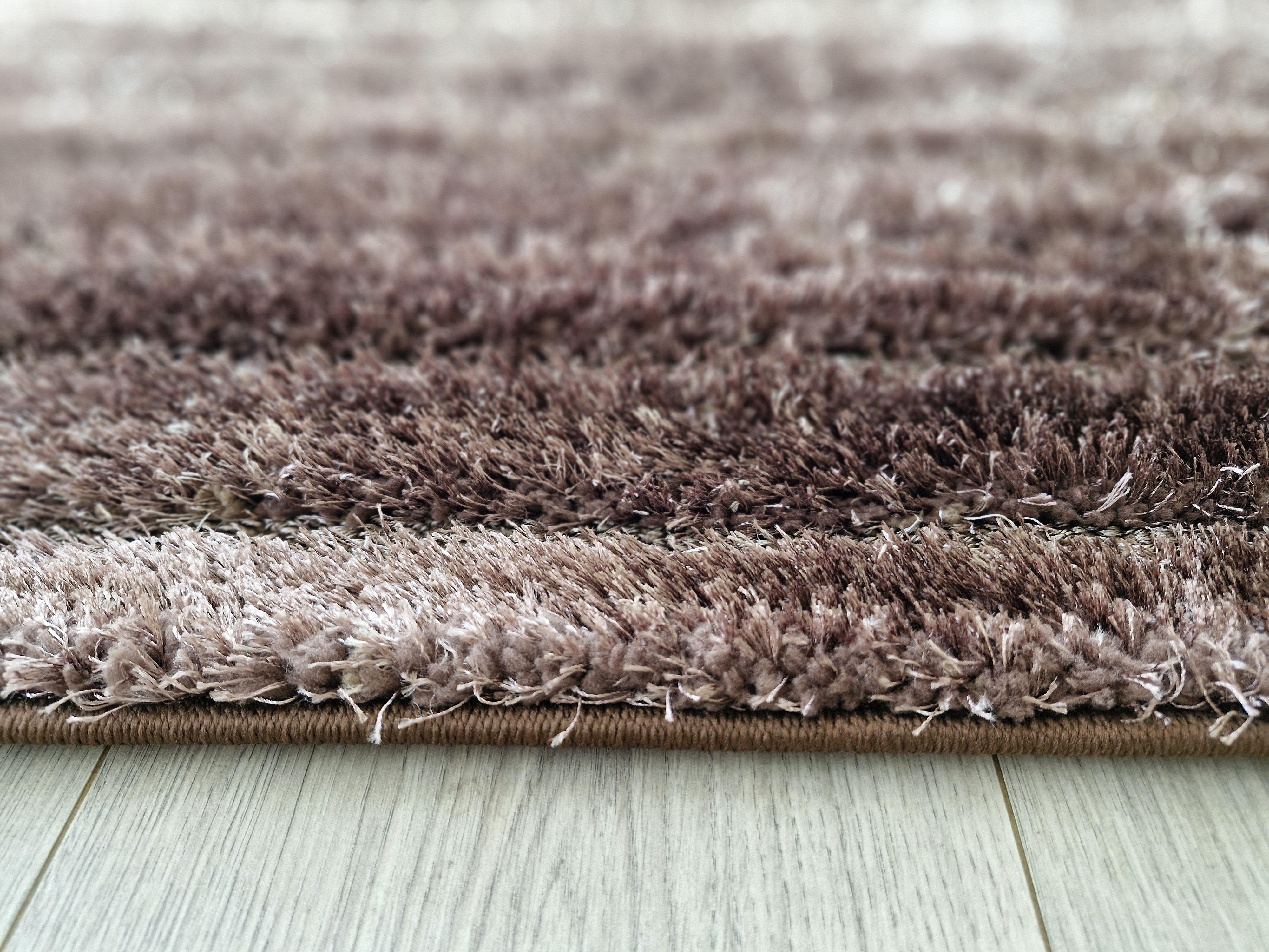 Kilimas "Pūkuotukas iš linijų"