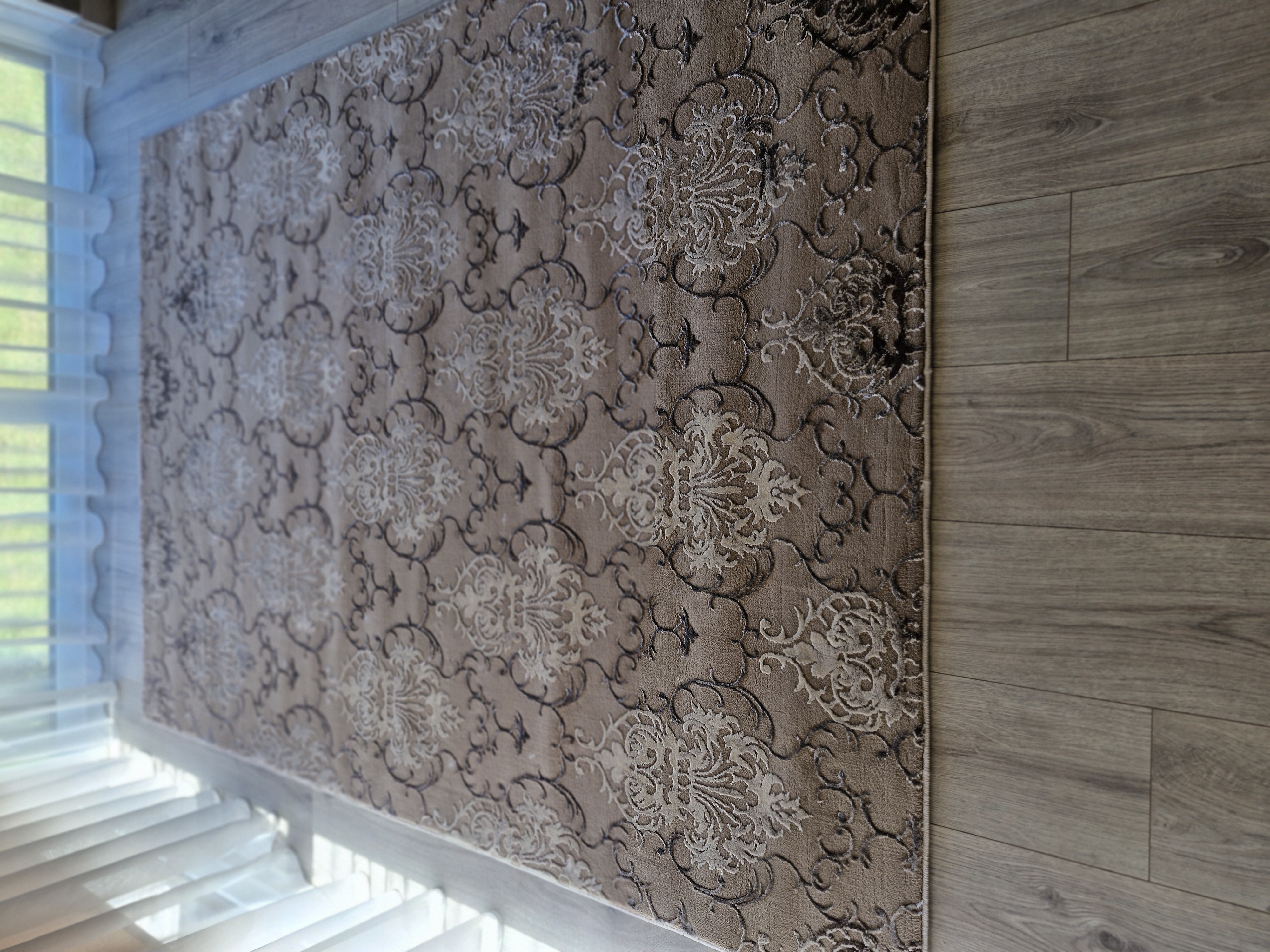 Rytų ornamentas "Smėlio žvakės"