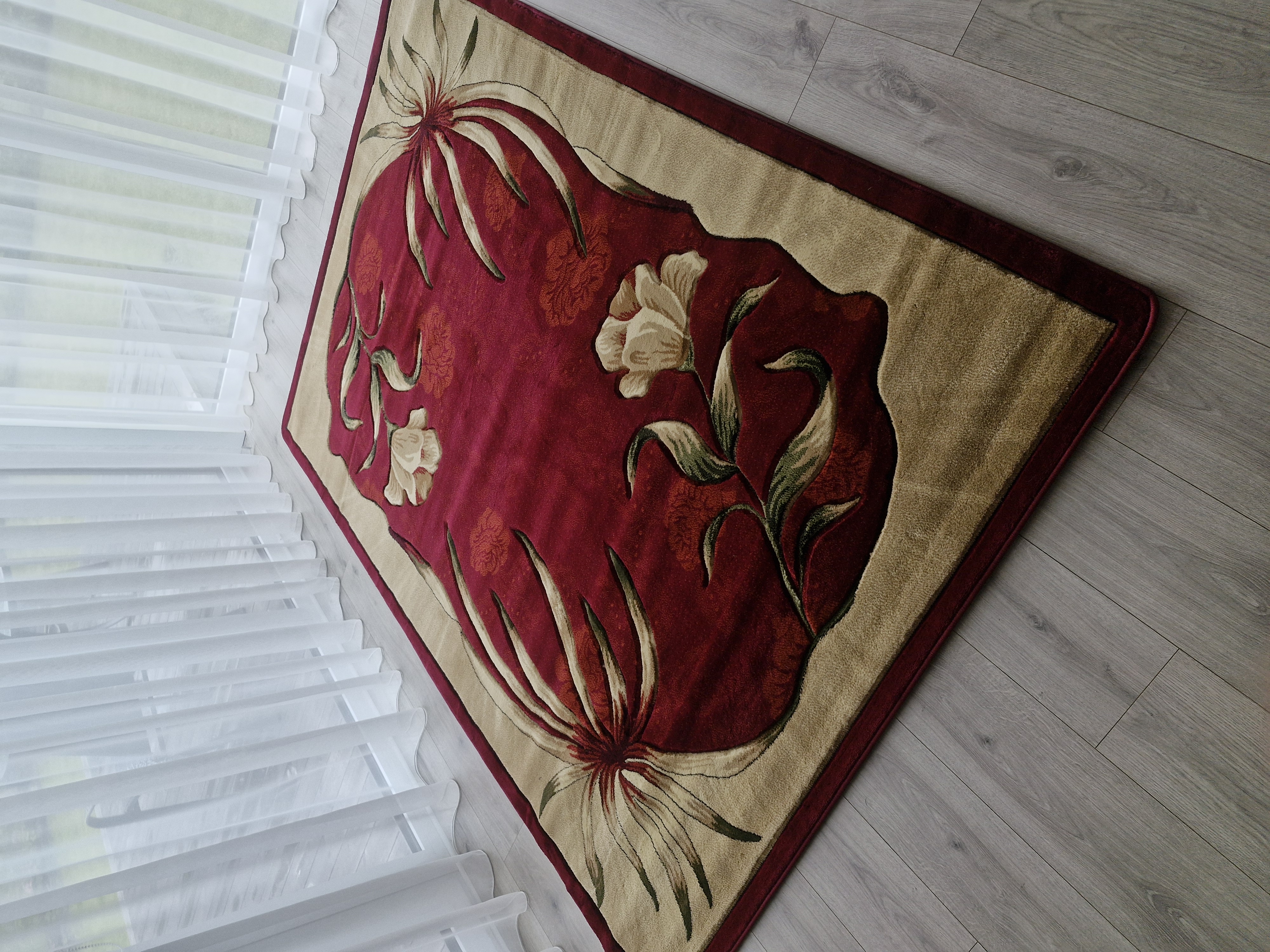 Kilimas "Bordo gėlė"