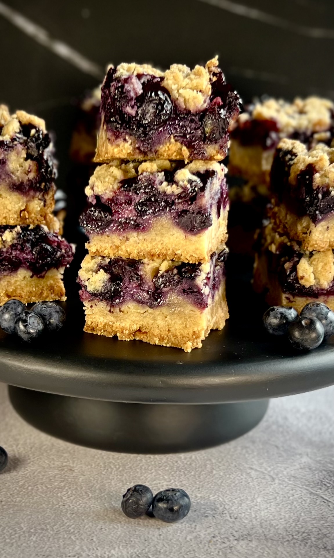 Blueberry Pie Crumble Bars