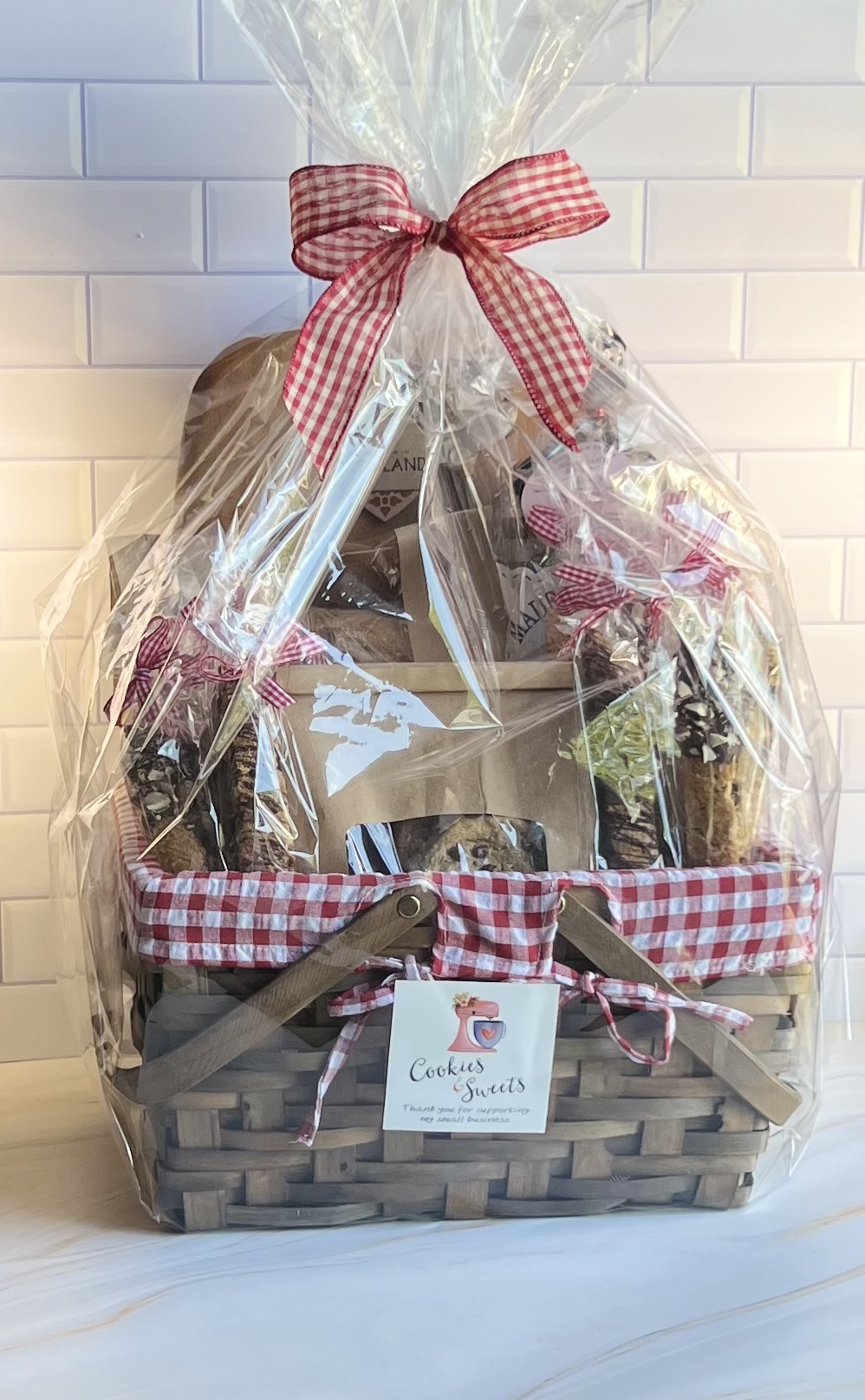Gourmet Gift Basket