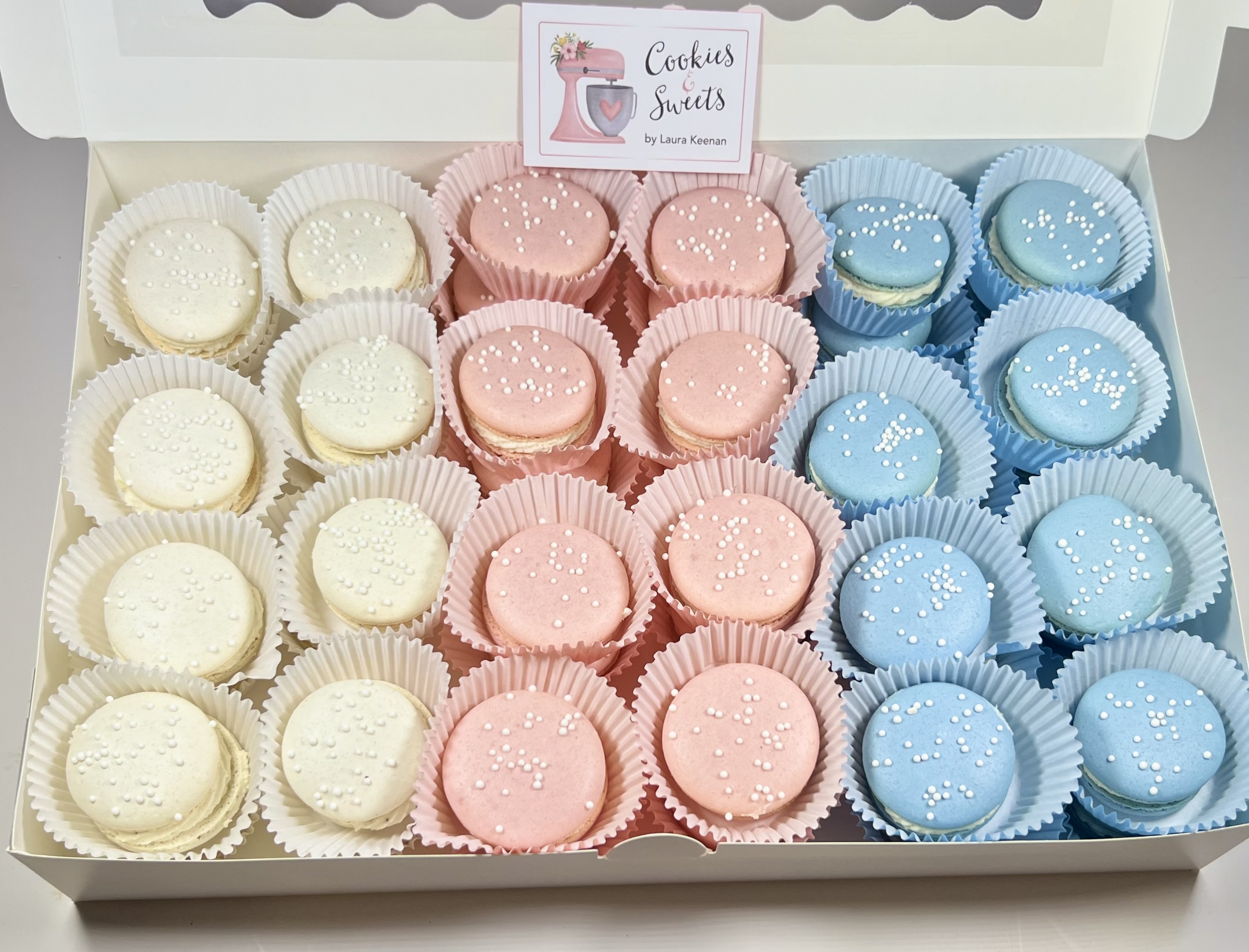 Decorative French Macarons ✨🍬