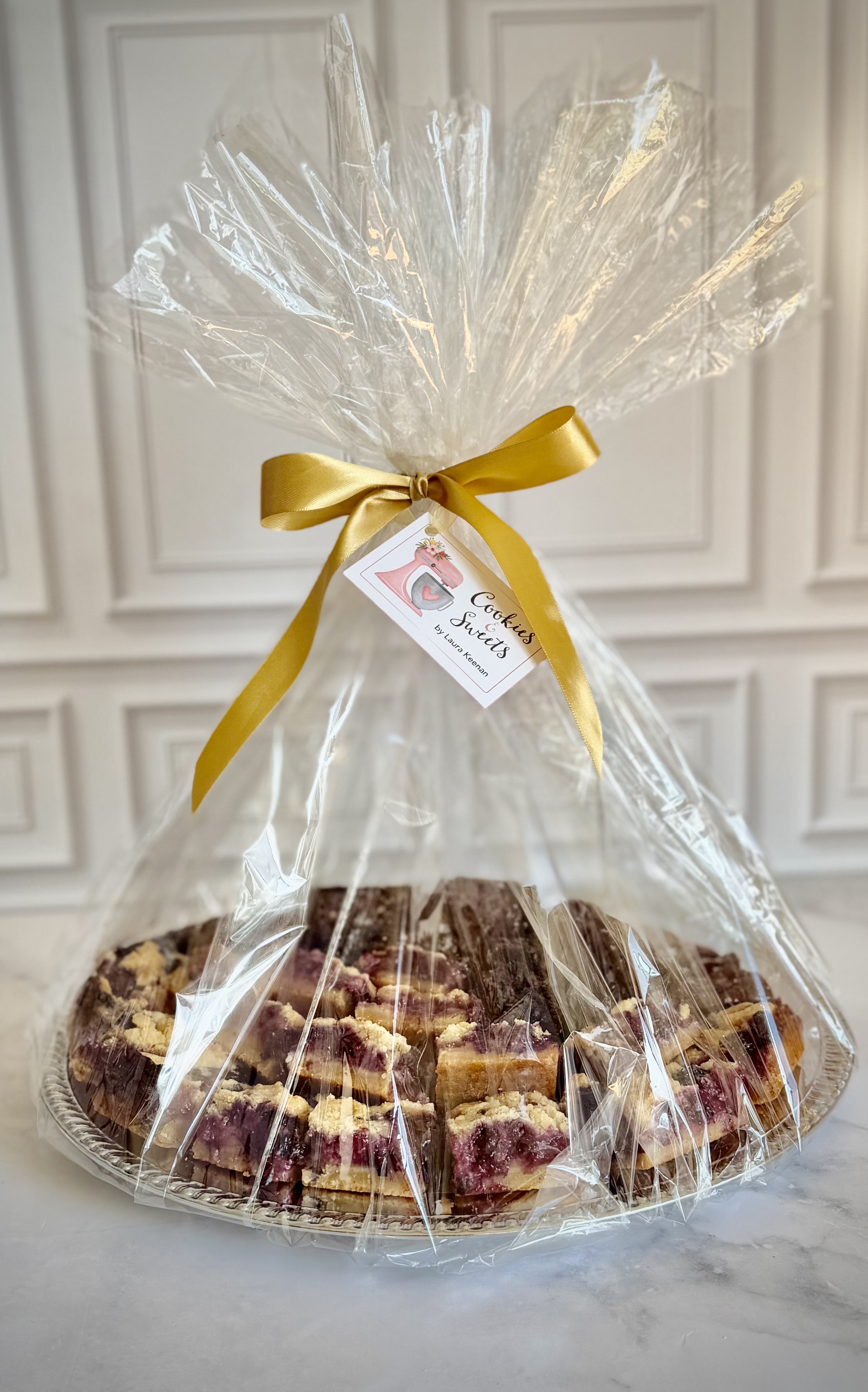 Professional Gift Wrapping & Bows