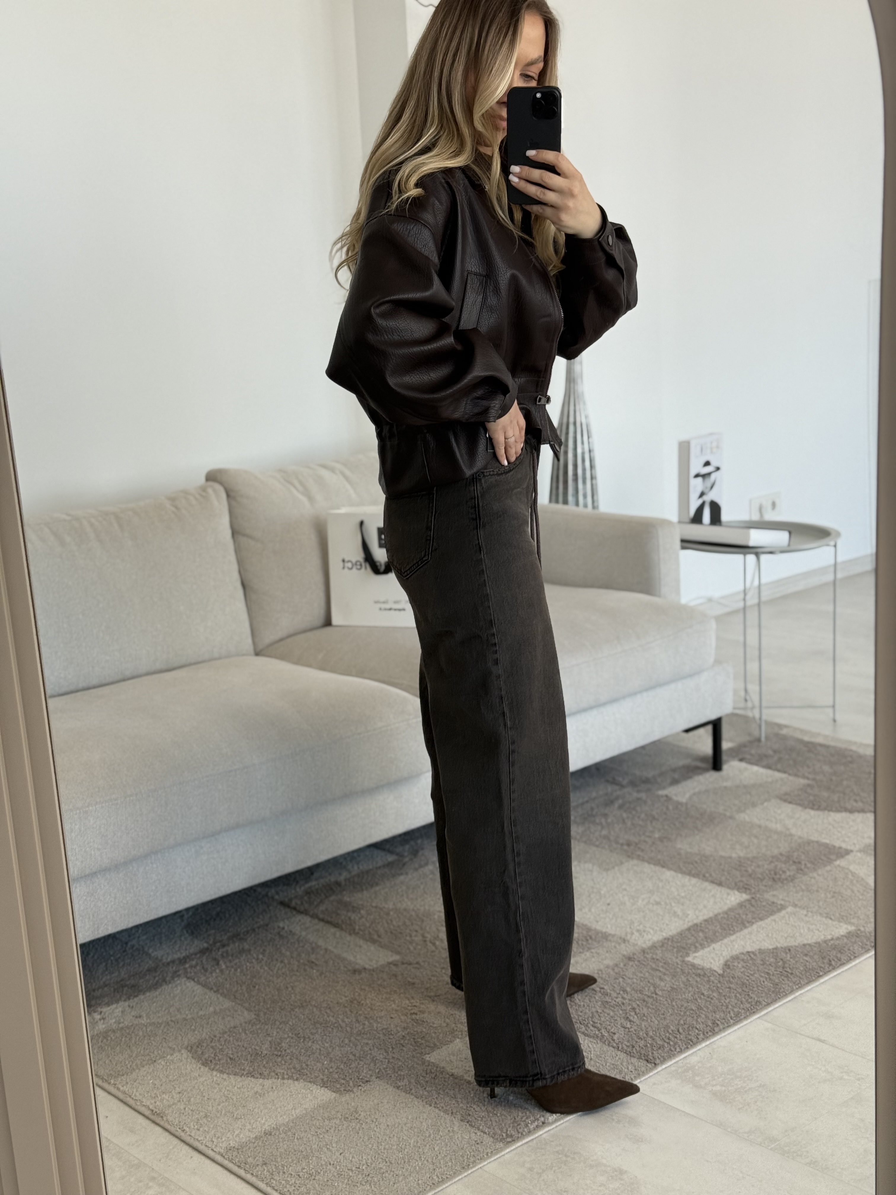 Tamsaus šokolado platūs džinsai | 044