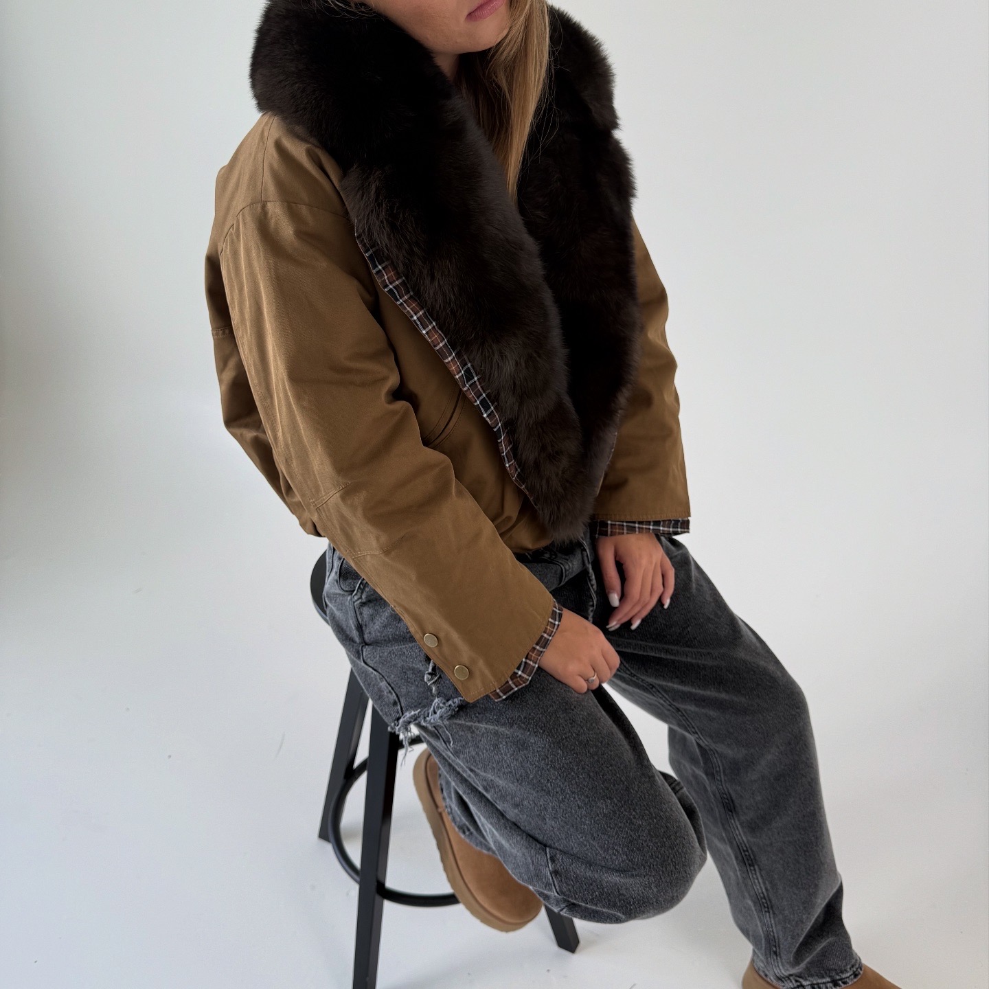 Limited Striukė - parka su natūraliu kailiu
