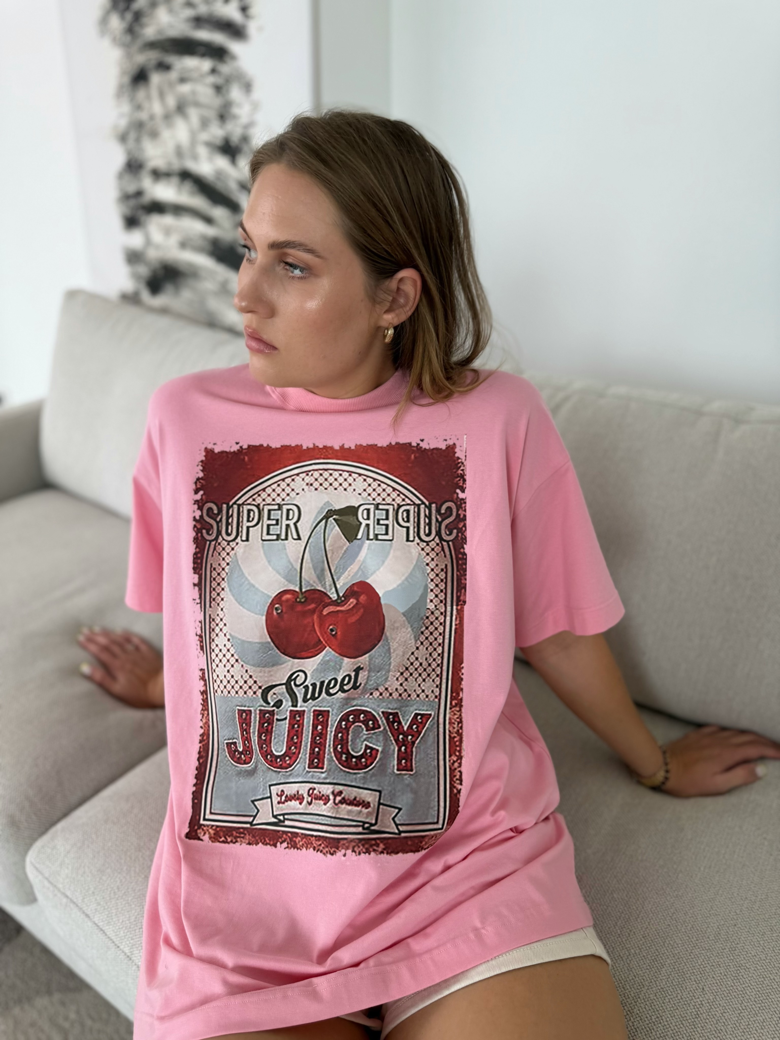 Moteriški marškinėliai cherry