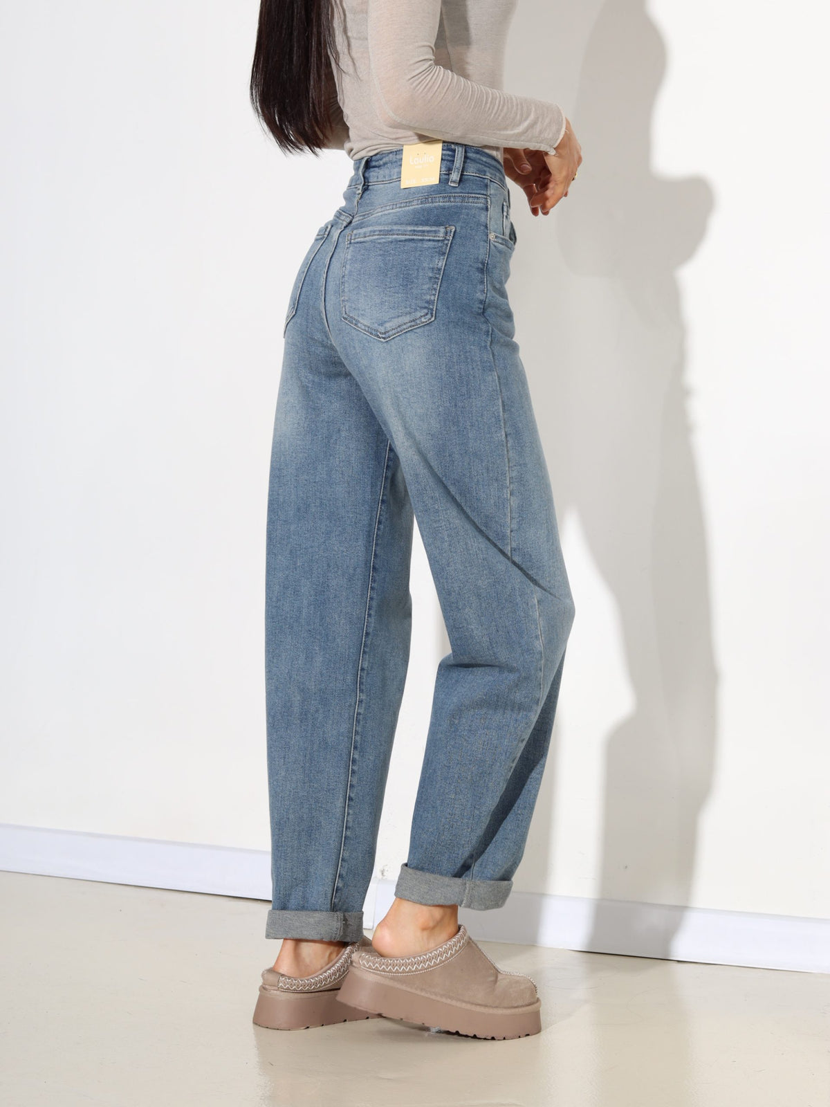 "Mom Fit" džinsai - Cloud Blue