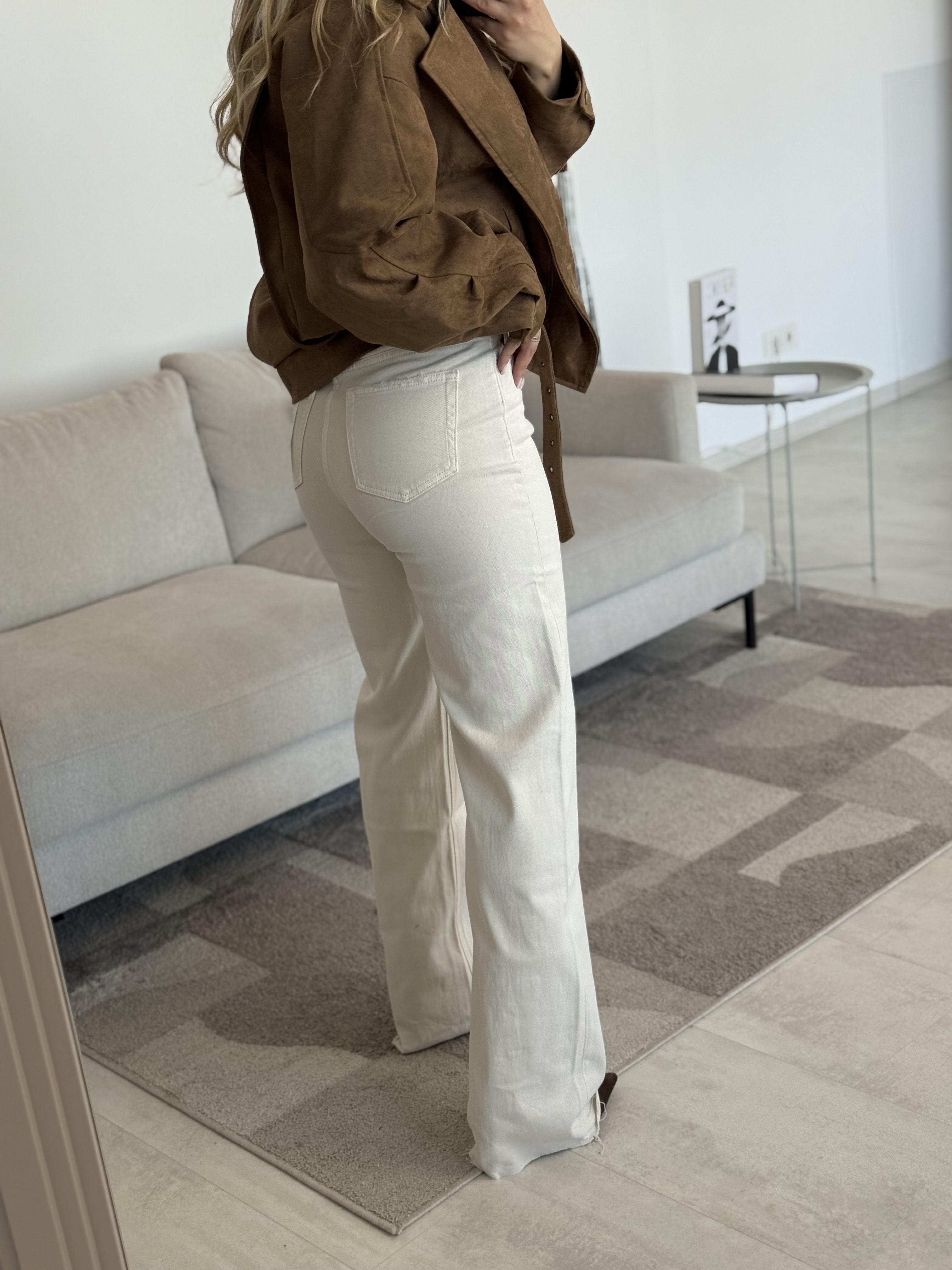 Beige džinsai tiesaus kirpimo | 304