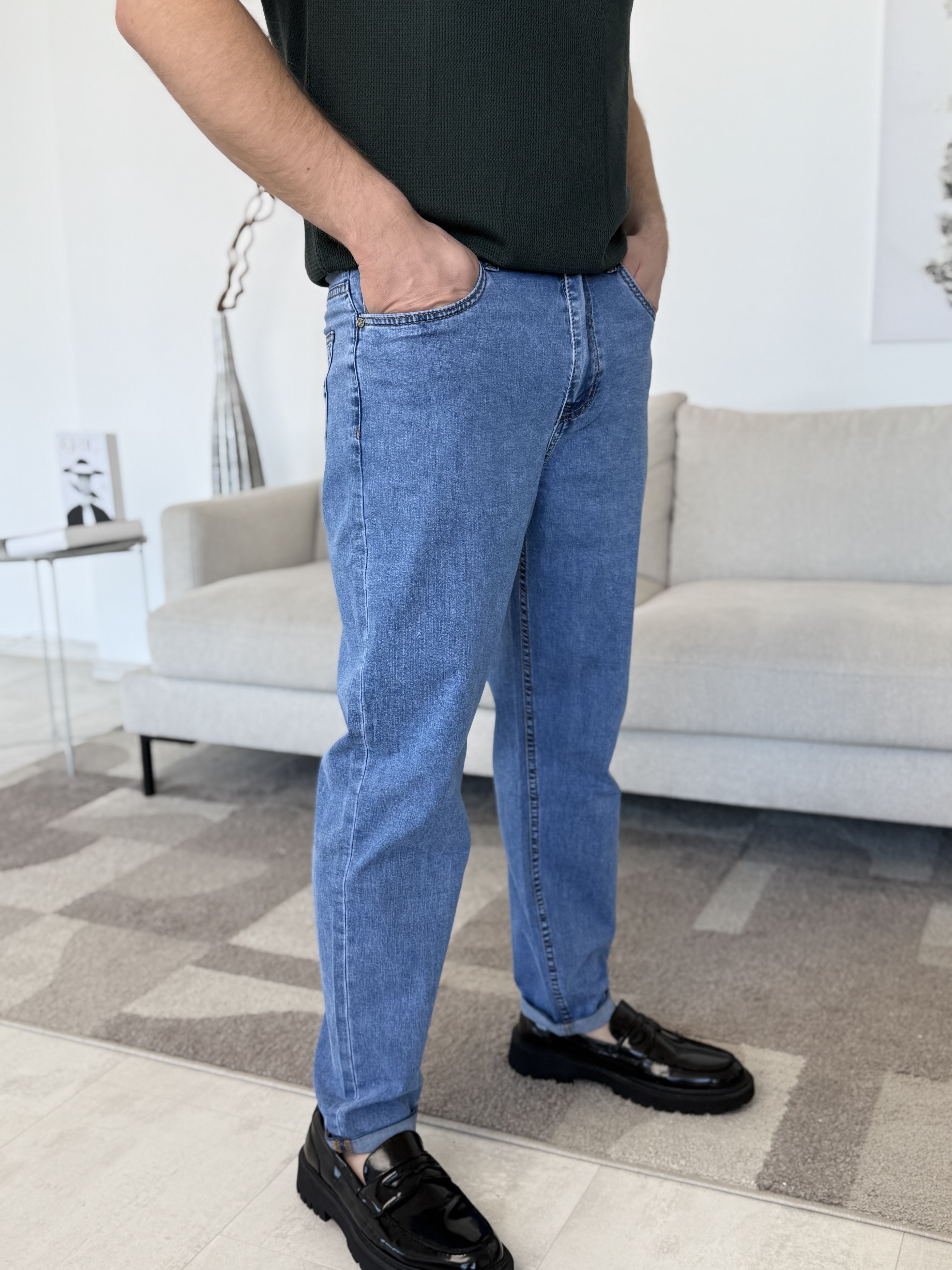 Vyriški laisvo kirpimo - melsvi džinsai | 247