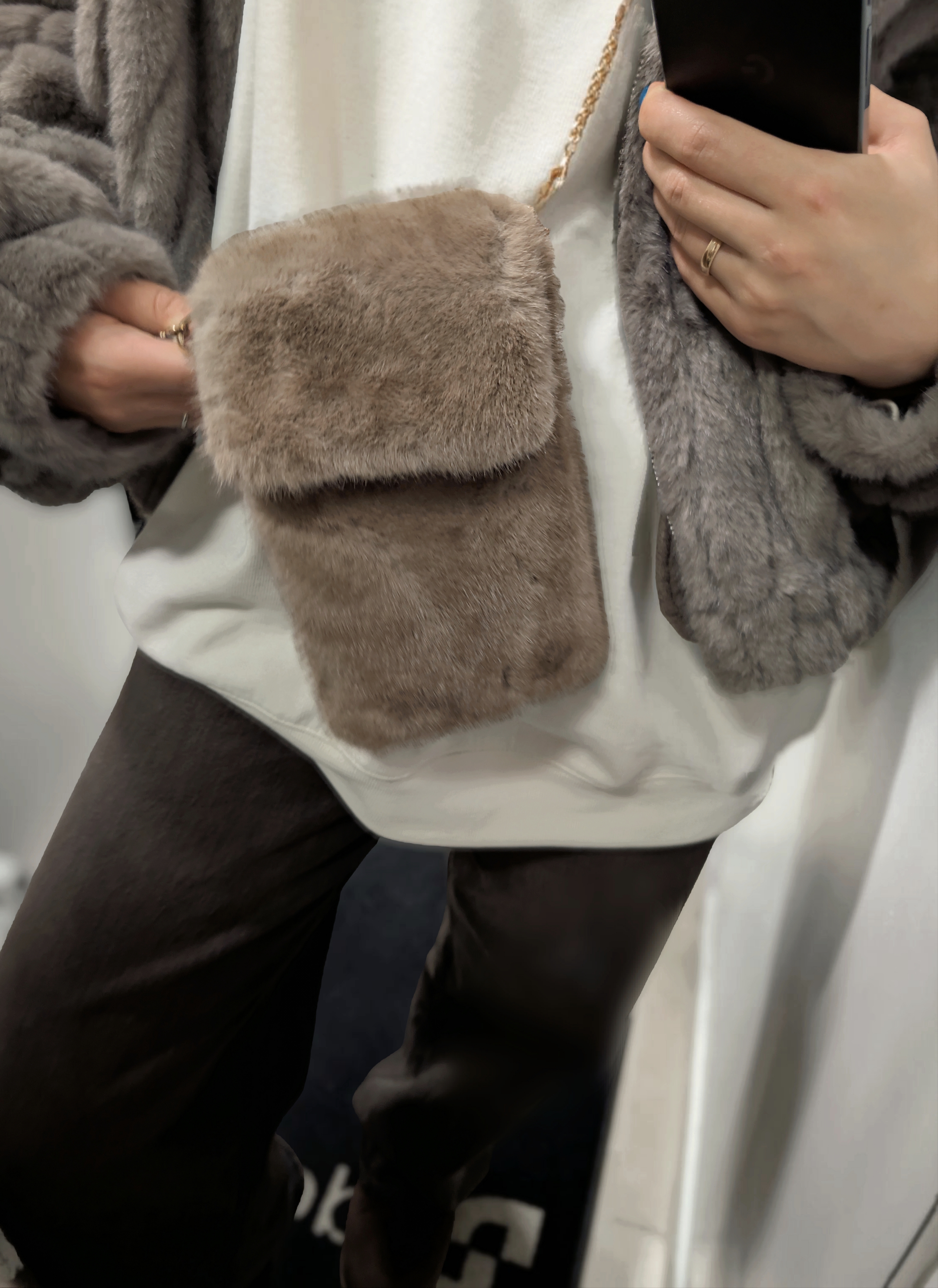 Mini fur moteriškas rankinukas - dėklas