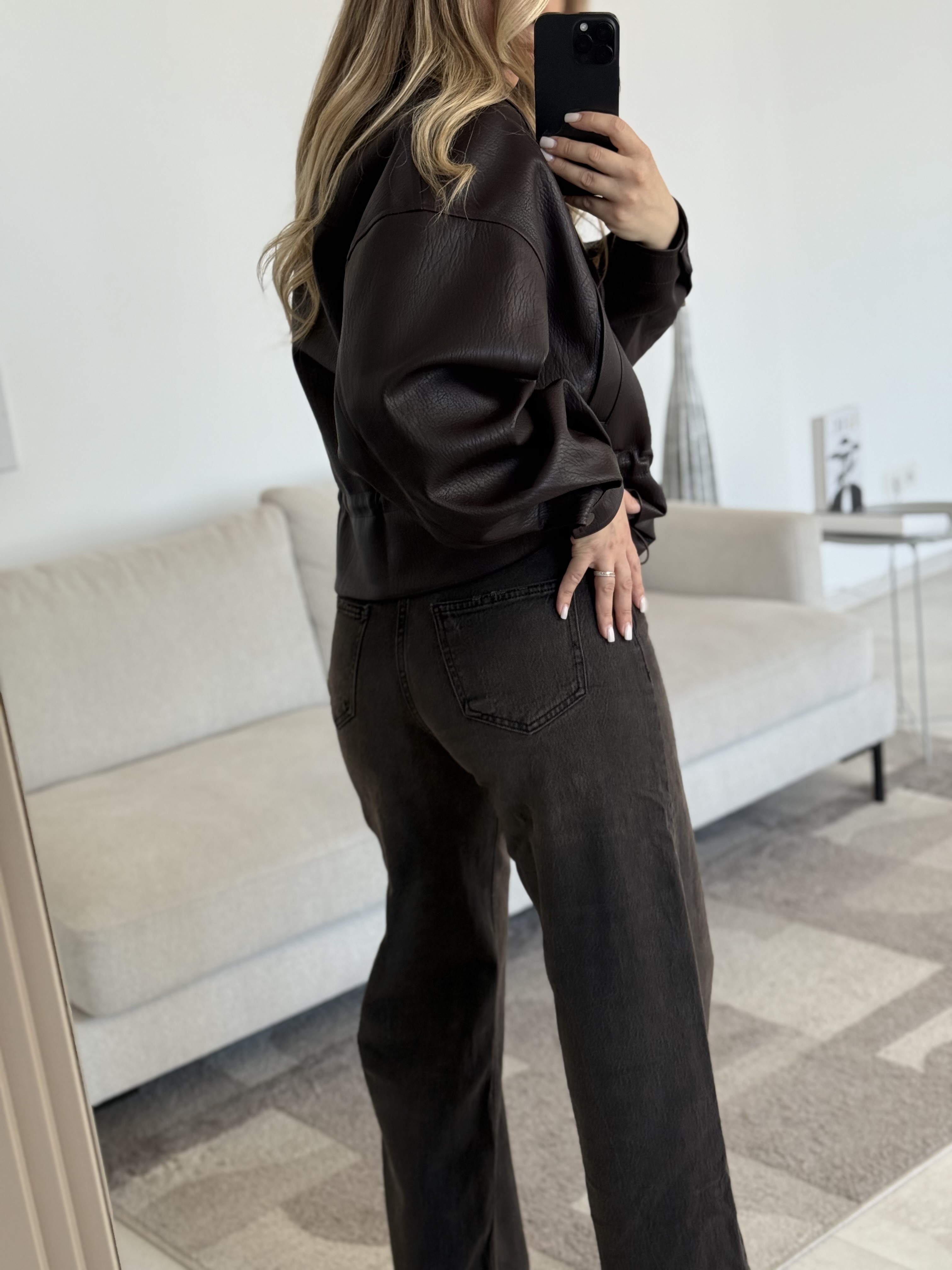 Tamsaus šokolado platūs džinsai | 044