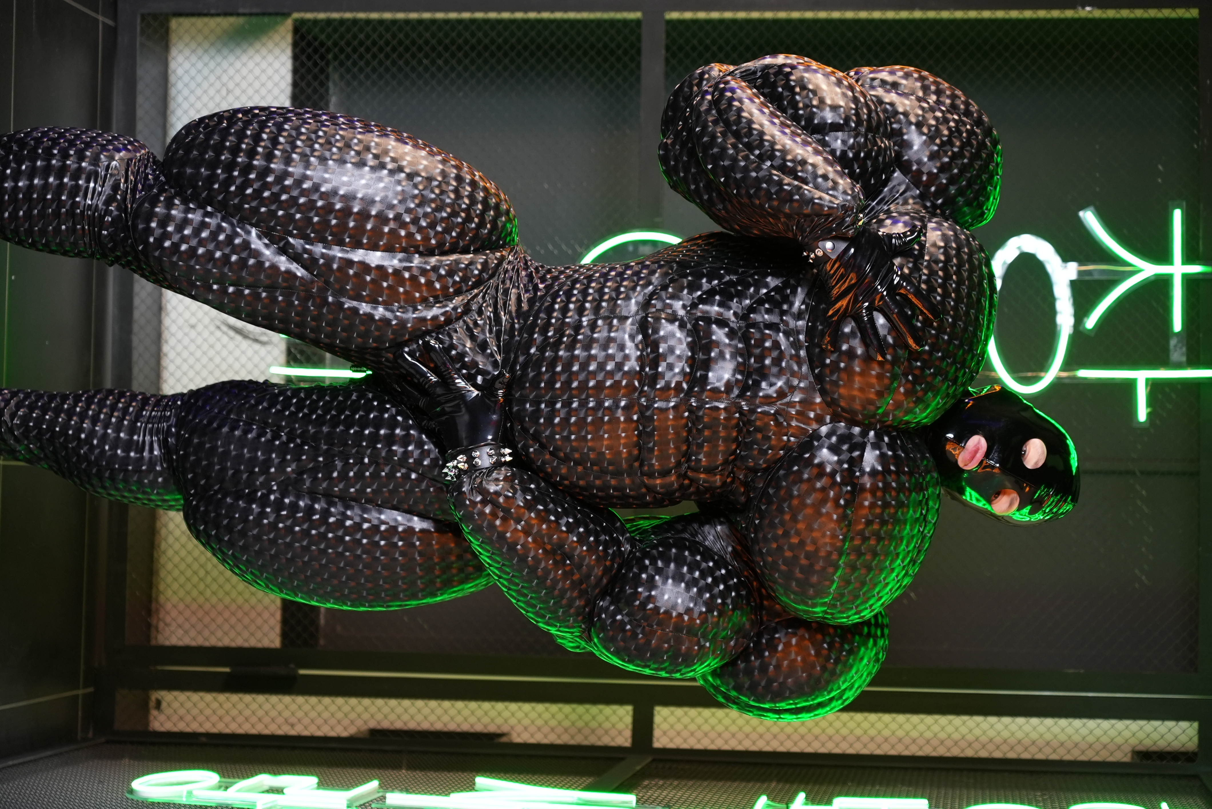 EXTRA Muscle Suit - 3D TEXTURE BLACK EXСLUSIVE