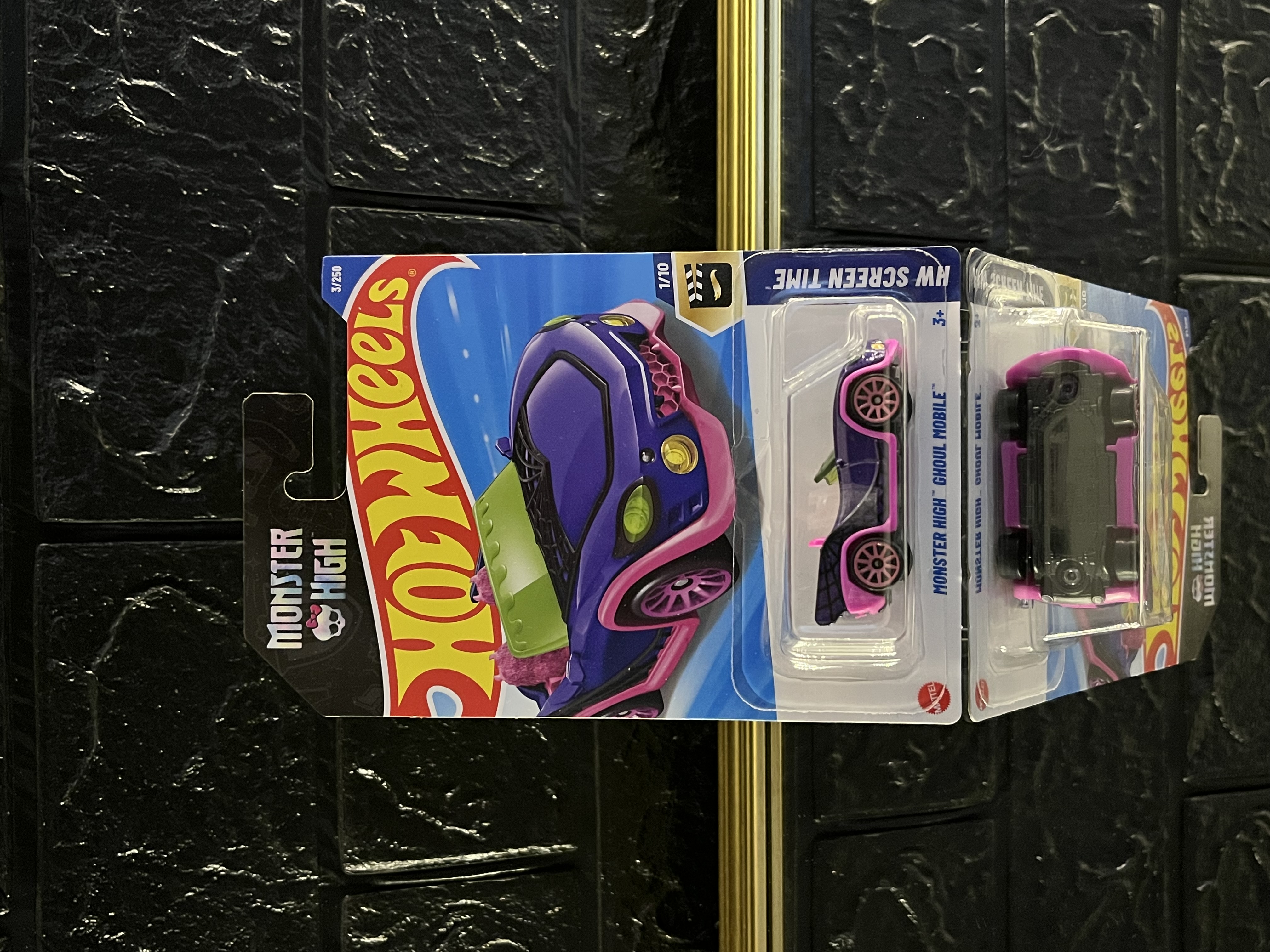 MONSTER HIGH GHOUL MOBILE 