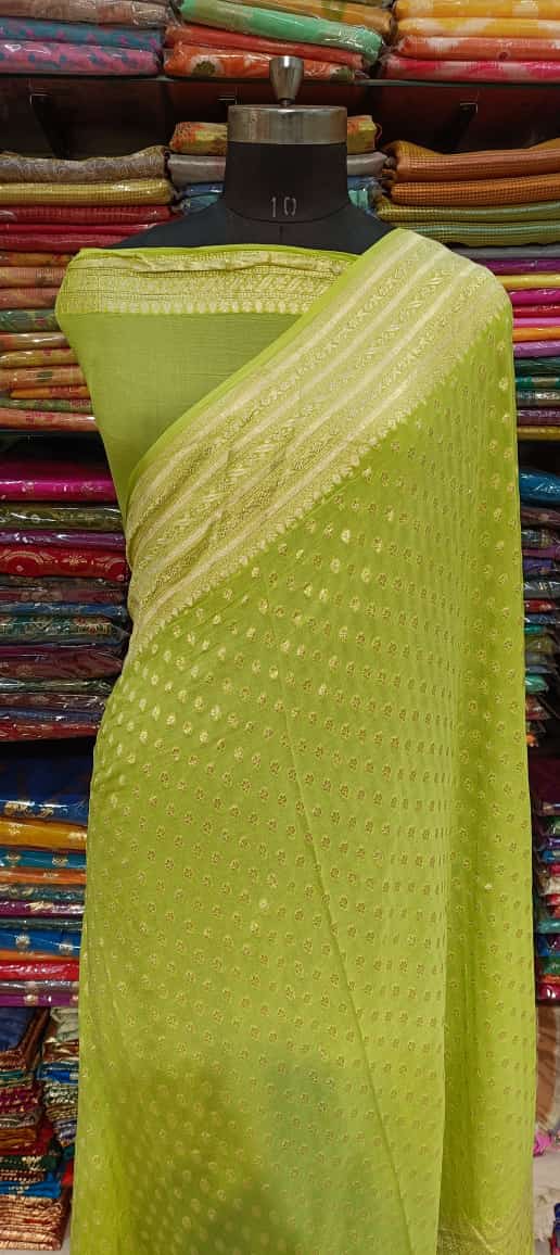 Elegant Green Georgette Saree