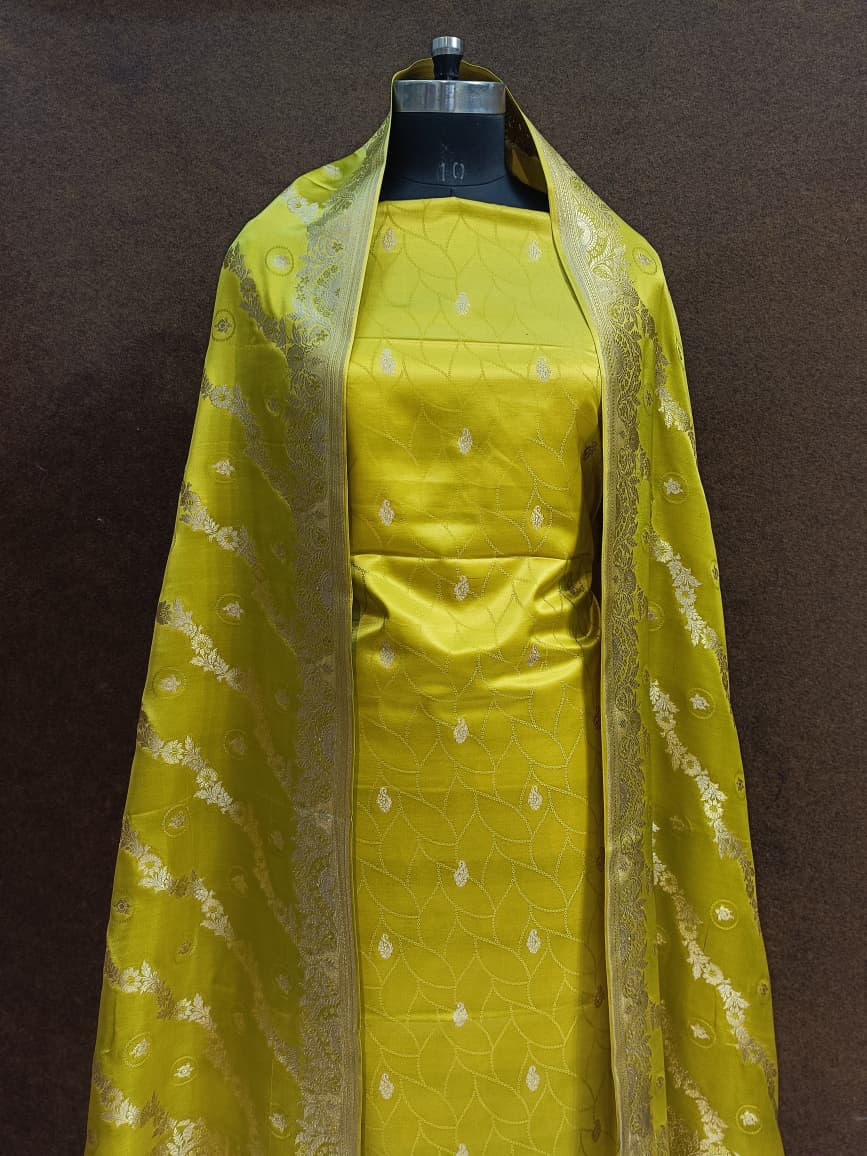 shalwar kameez with dupatta