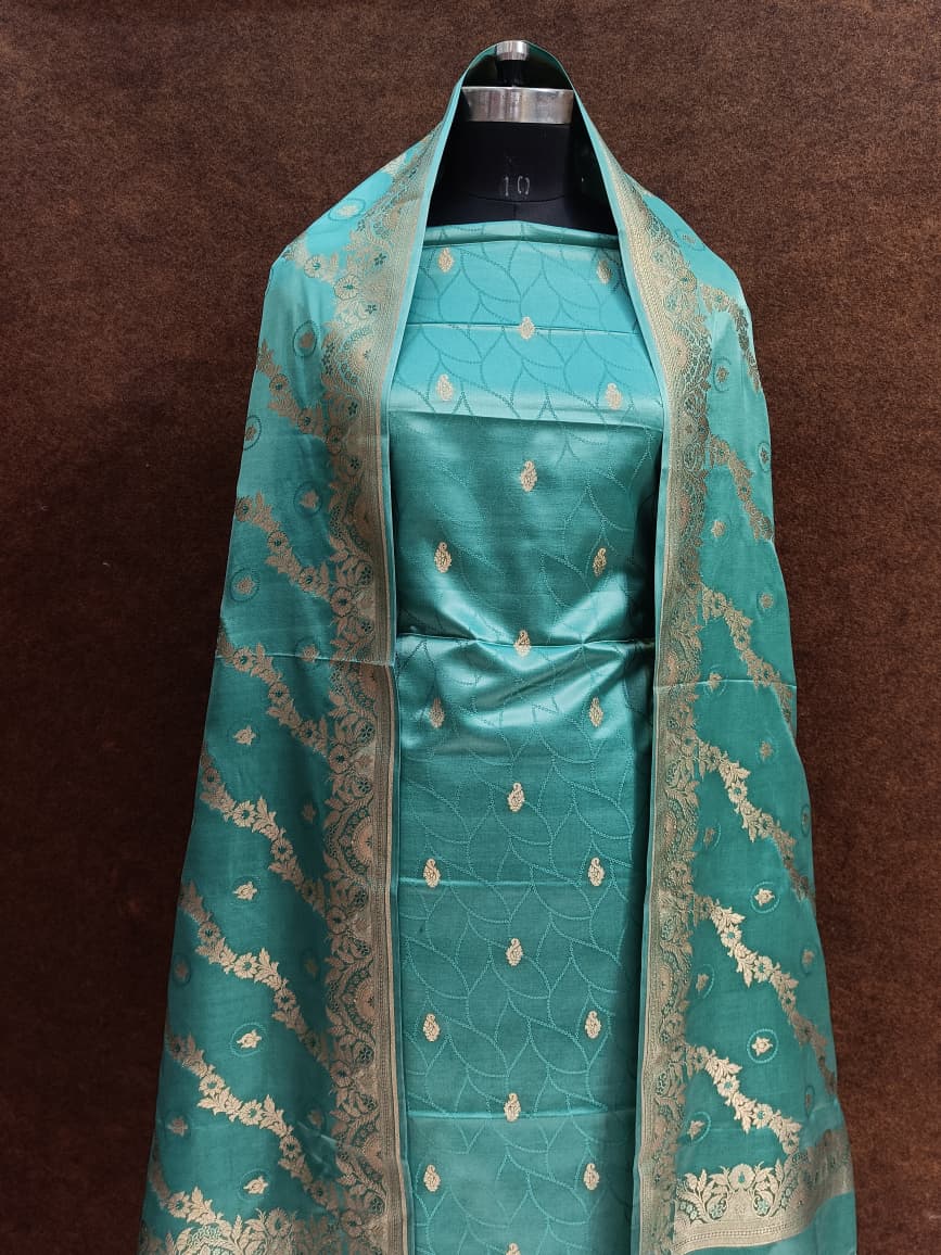 shalwar kameez with dupatta