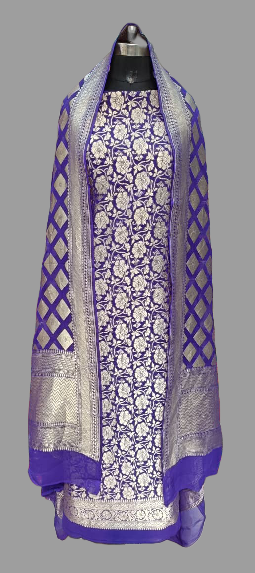 Elegant Light Purple Pure Georgette Salwar Suit