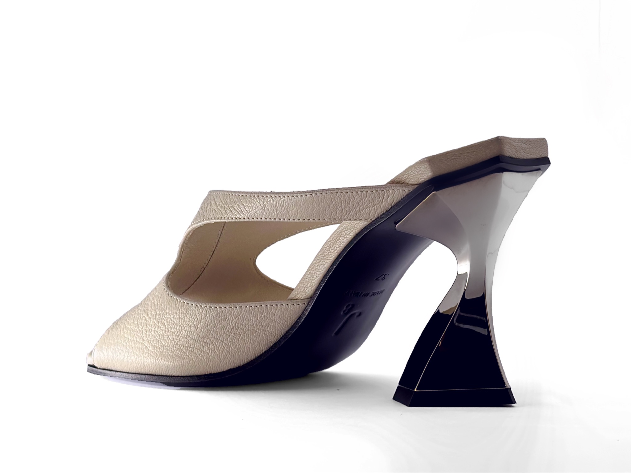 Beige Open-Toe modern Mules