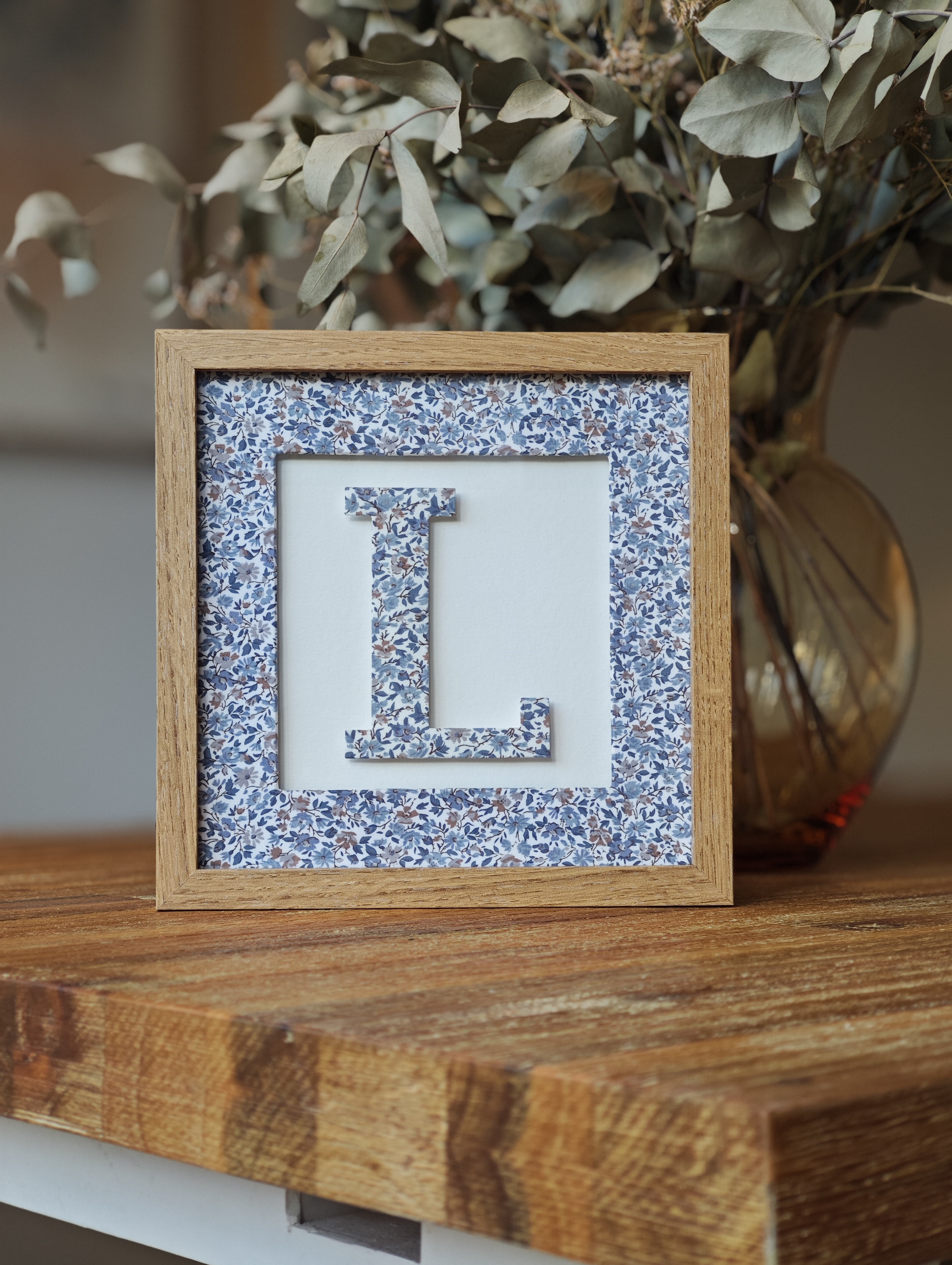 Inicial Flores de Otoño - Madera Mediano