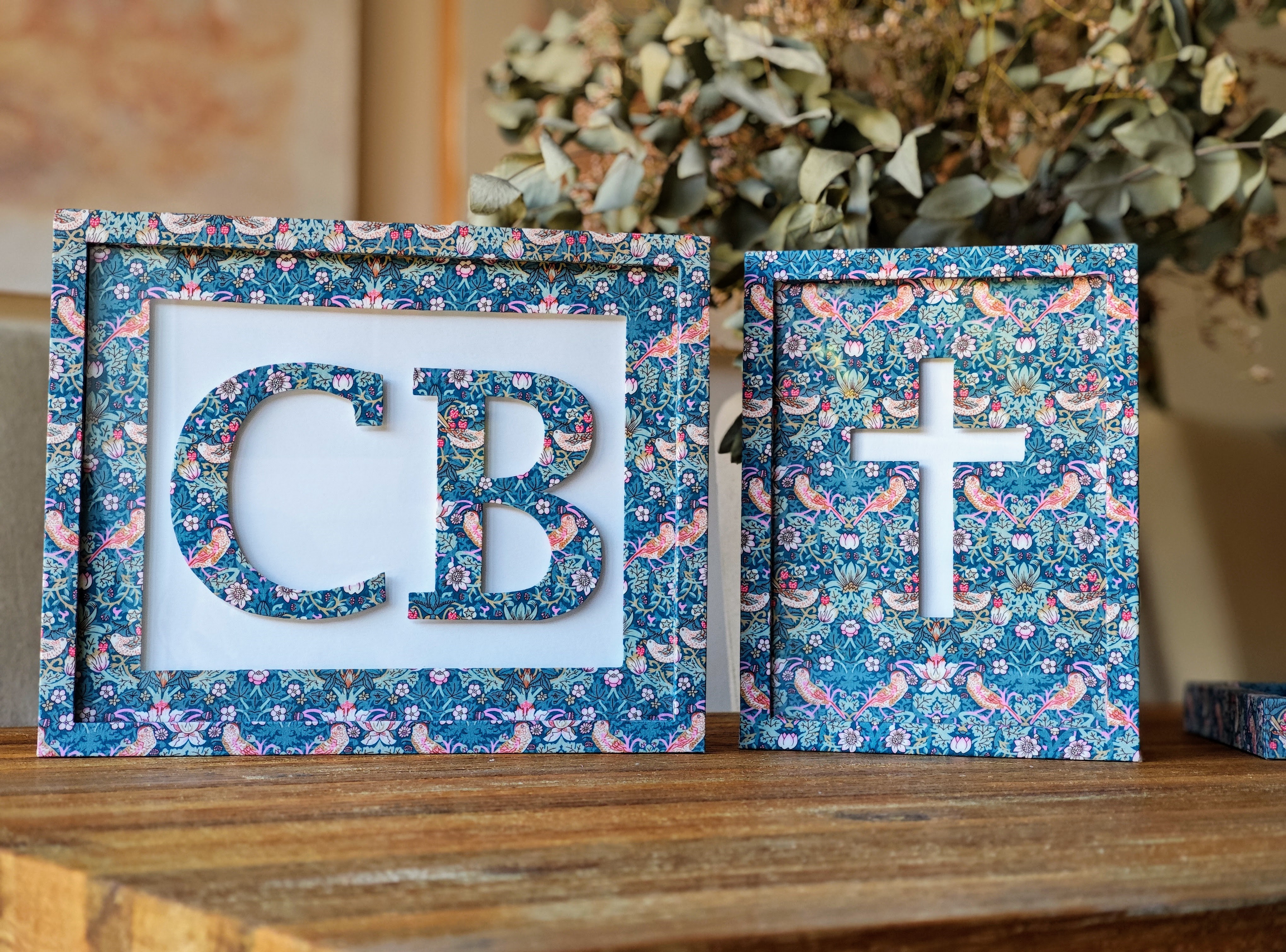 Cruz William Morris - Entelado