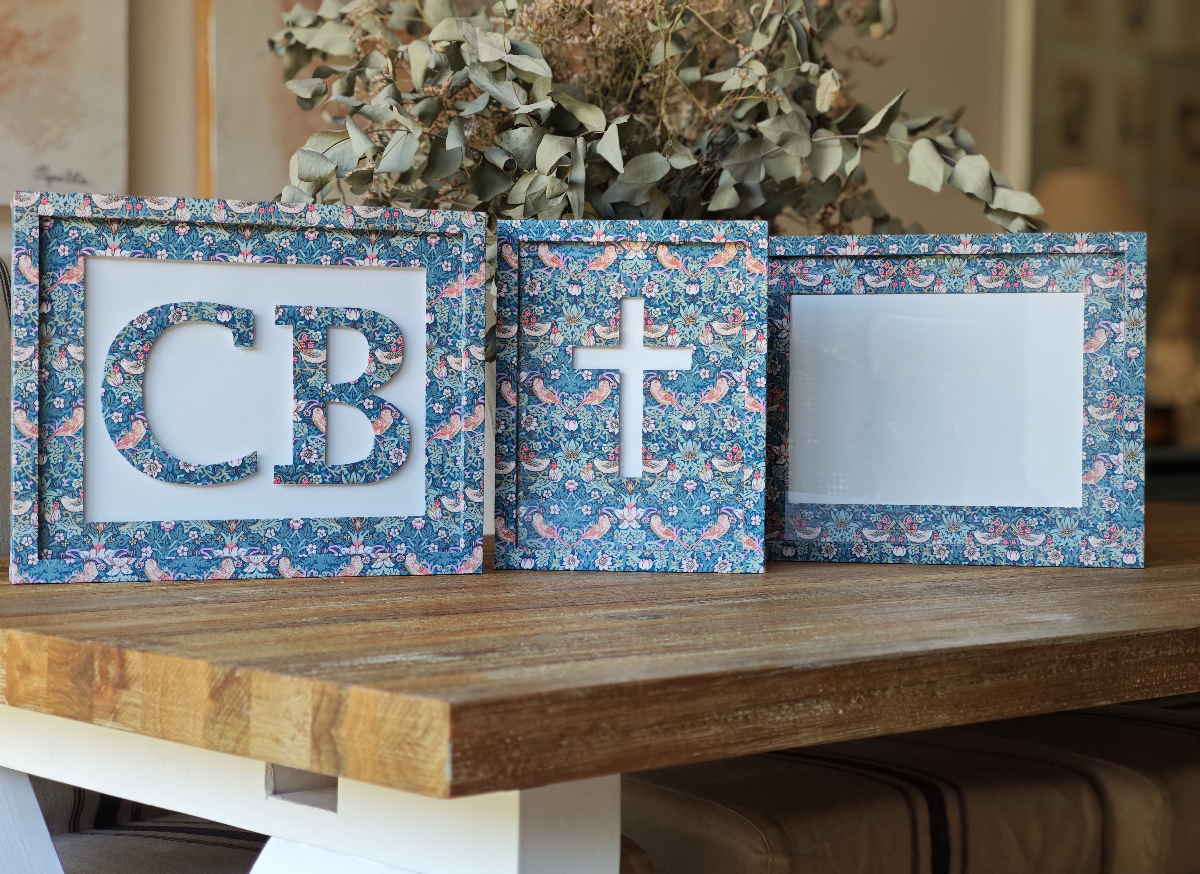 Cruz William Morris - Entelado