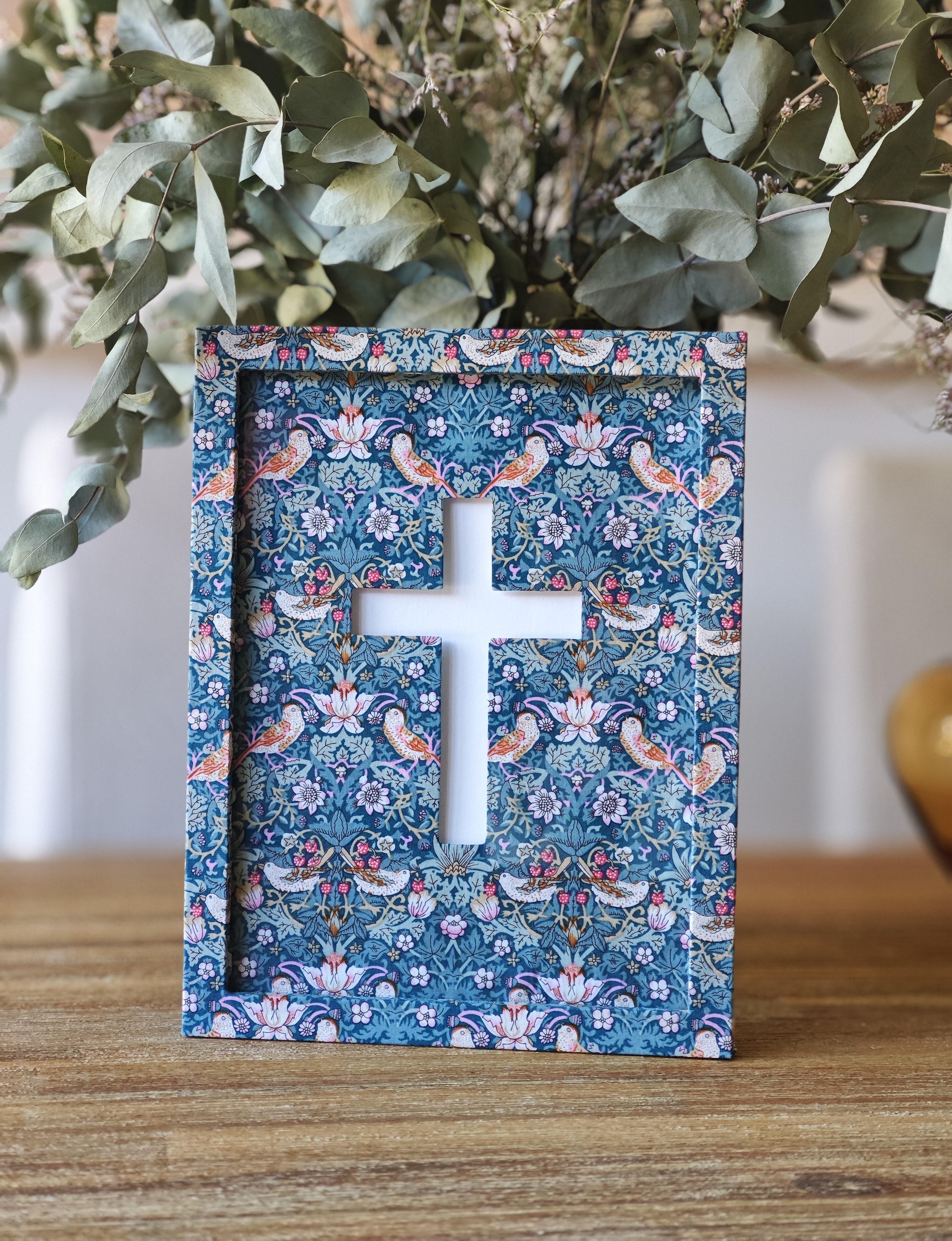 Cruz William Morris - Entelado