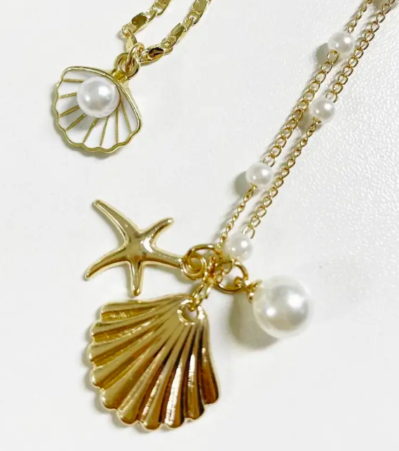 Layered Necklace Set: Seashells & Pearls