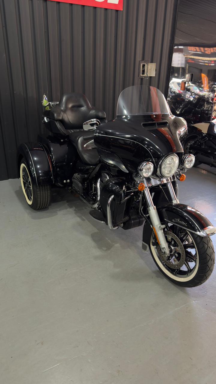 HARLEY-DAVIDSON TRI GLIDE ULTRA 2014