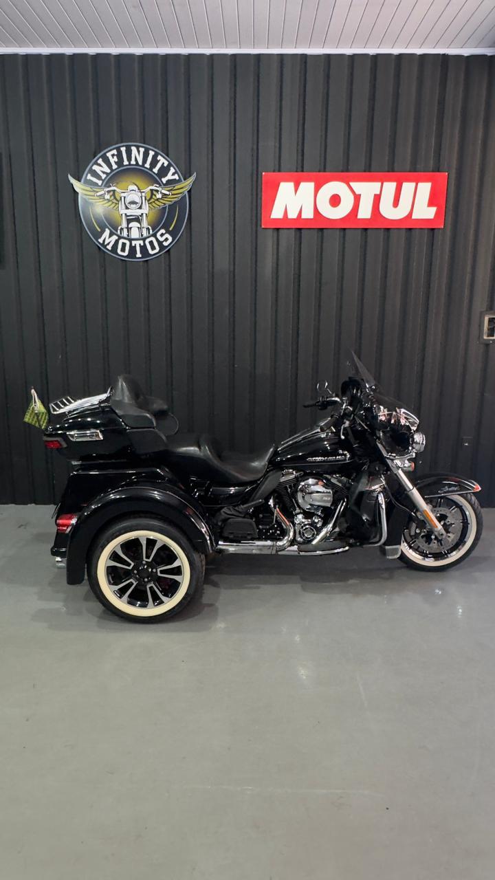 HARLEY-DAVIDSON TRI GLIDE ULTRA 2014