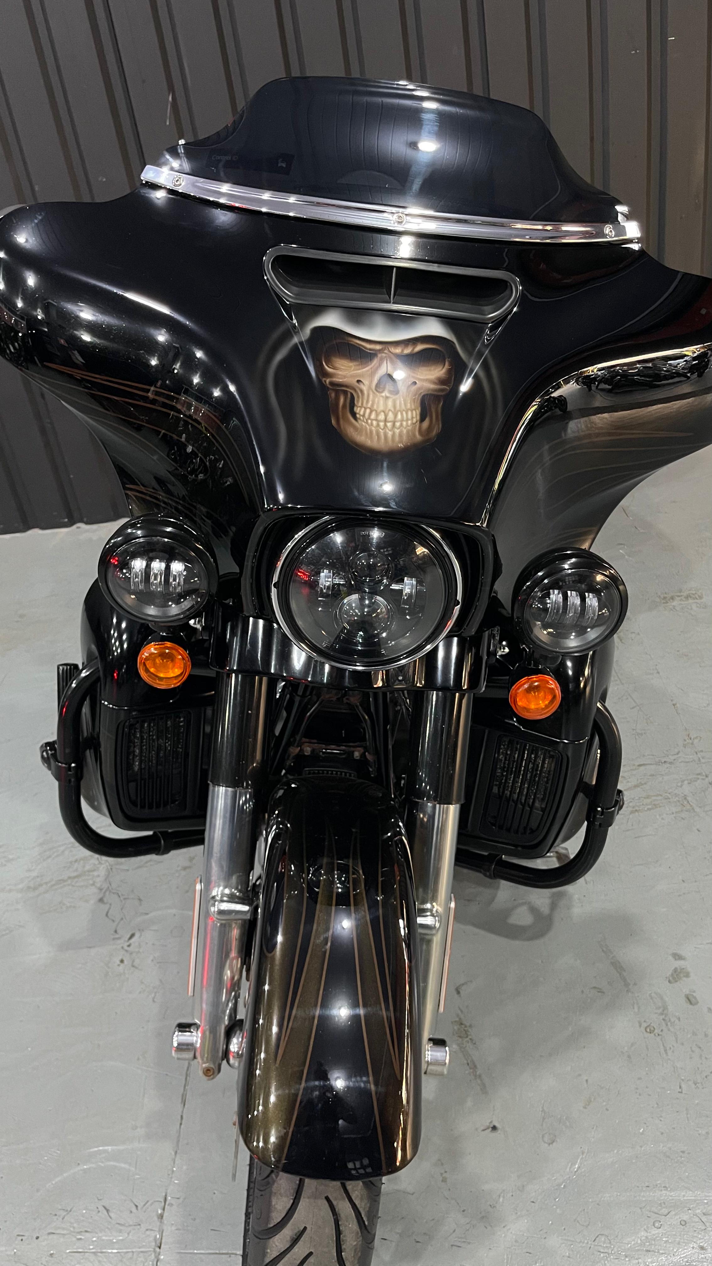 HARLEY-DAVIDSON CVO STREET GLIDE 2015/2015 
