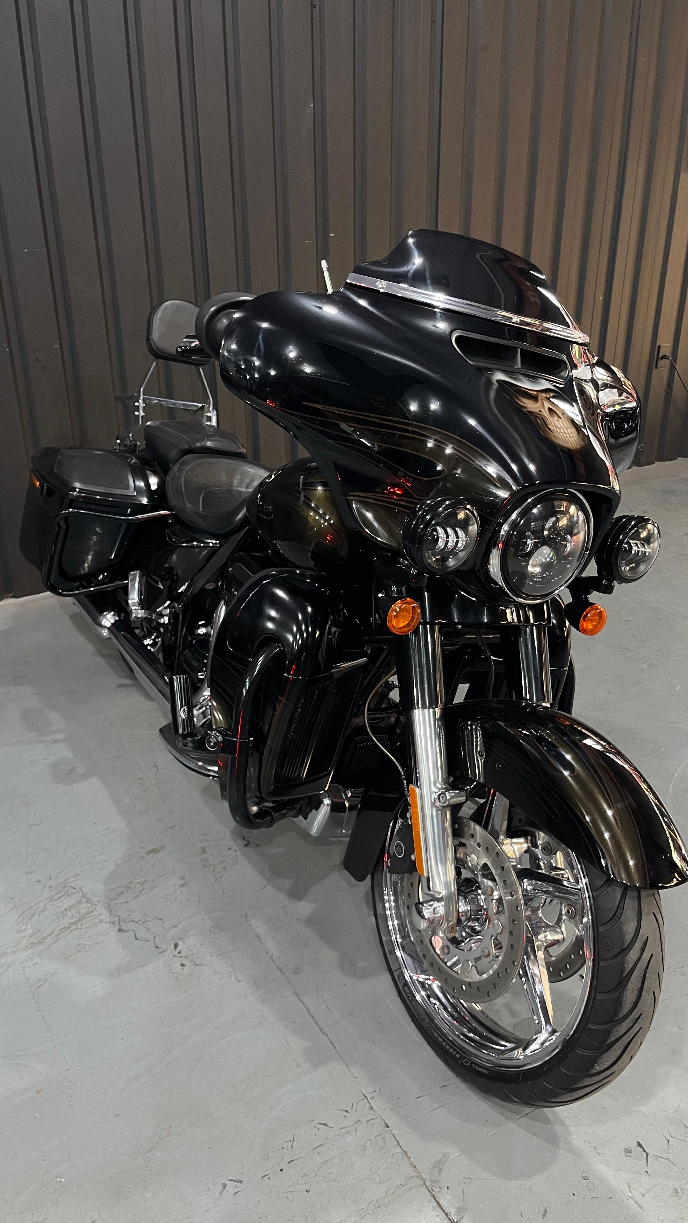 HARLEY-DAVIDSON CVO STREET GLIDE 2015/2015 