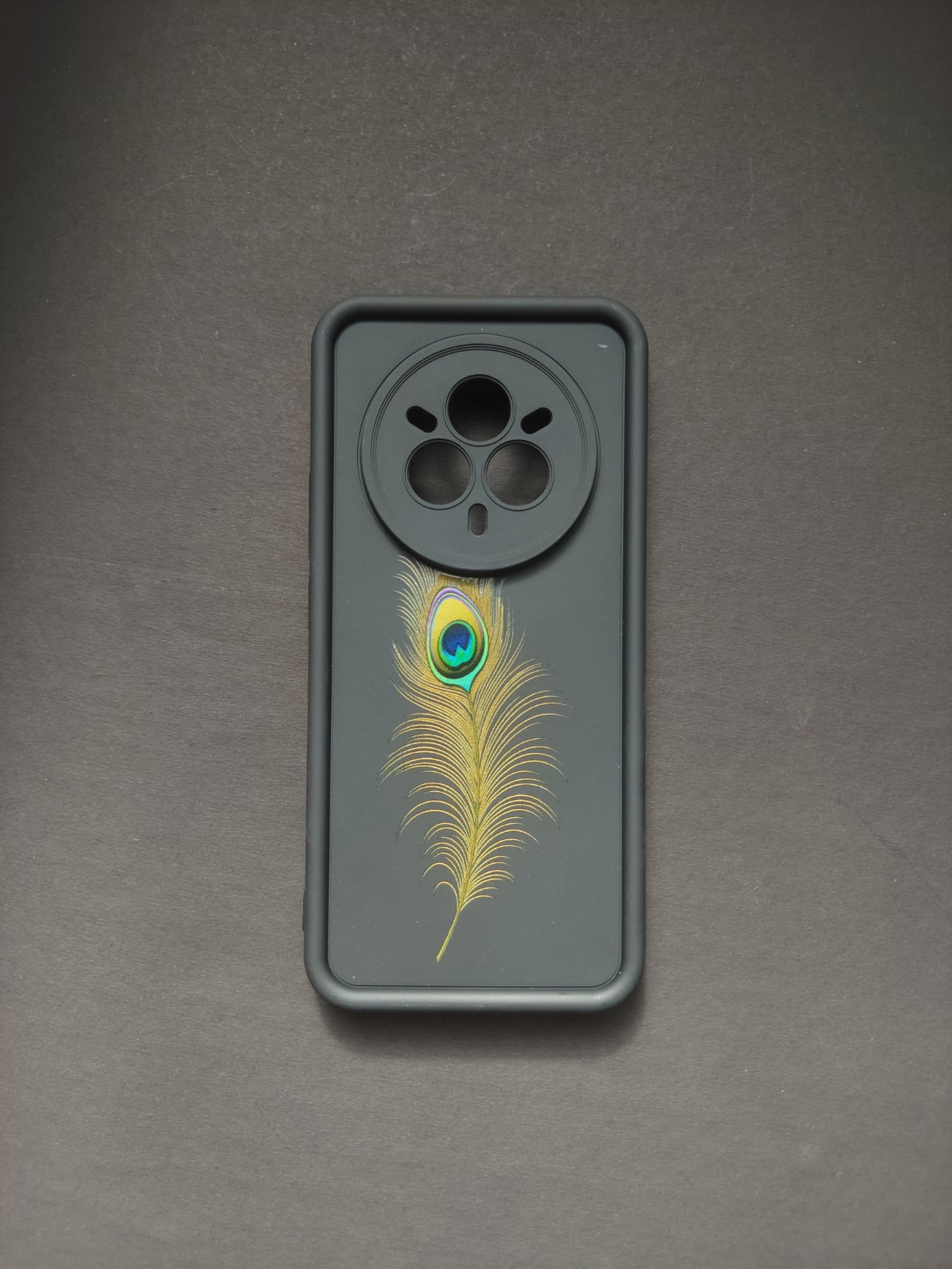 Realme14 Pro Peacock Feather Phone Case