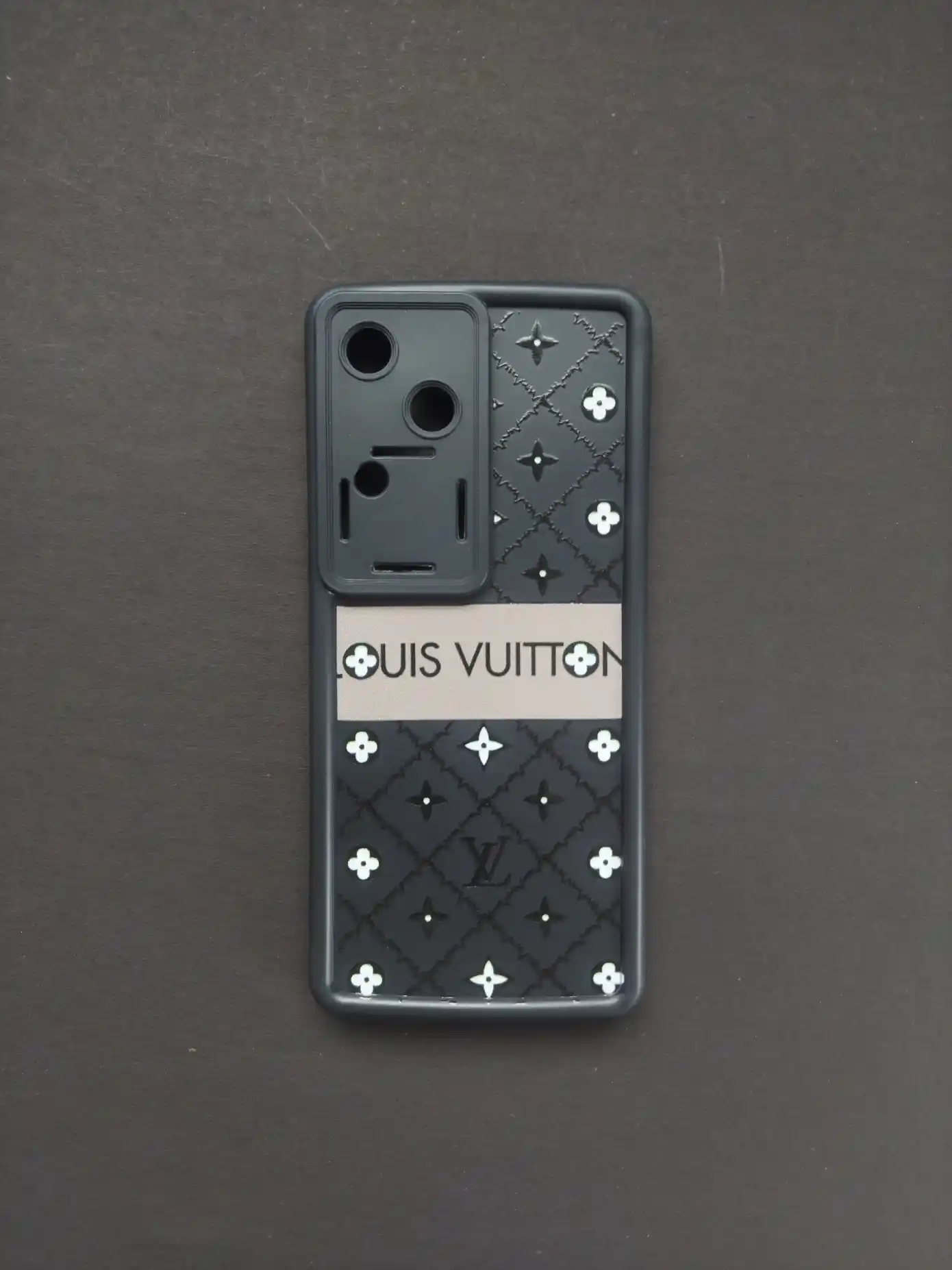 VIVO V30 Louis Vuitton Designer Phone Case