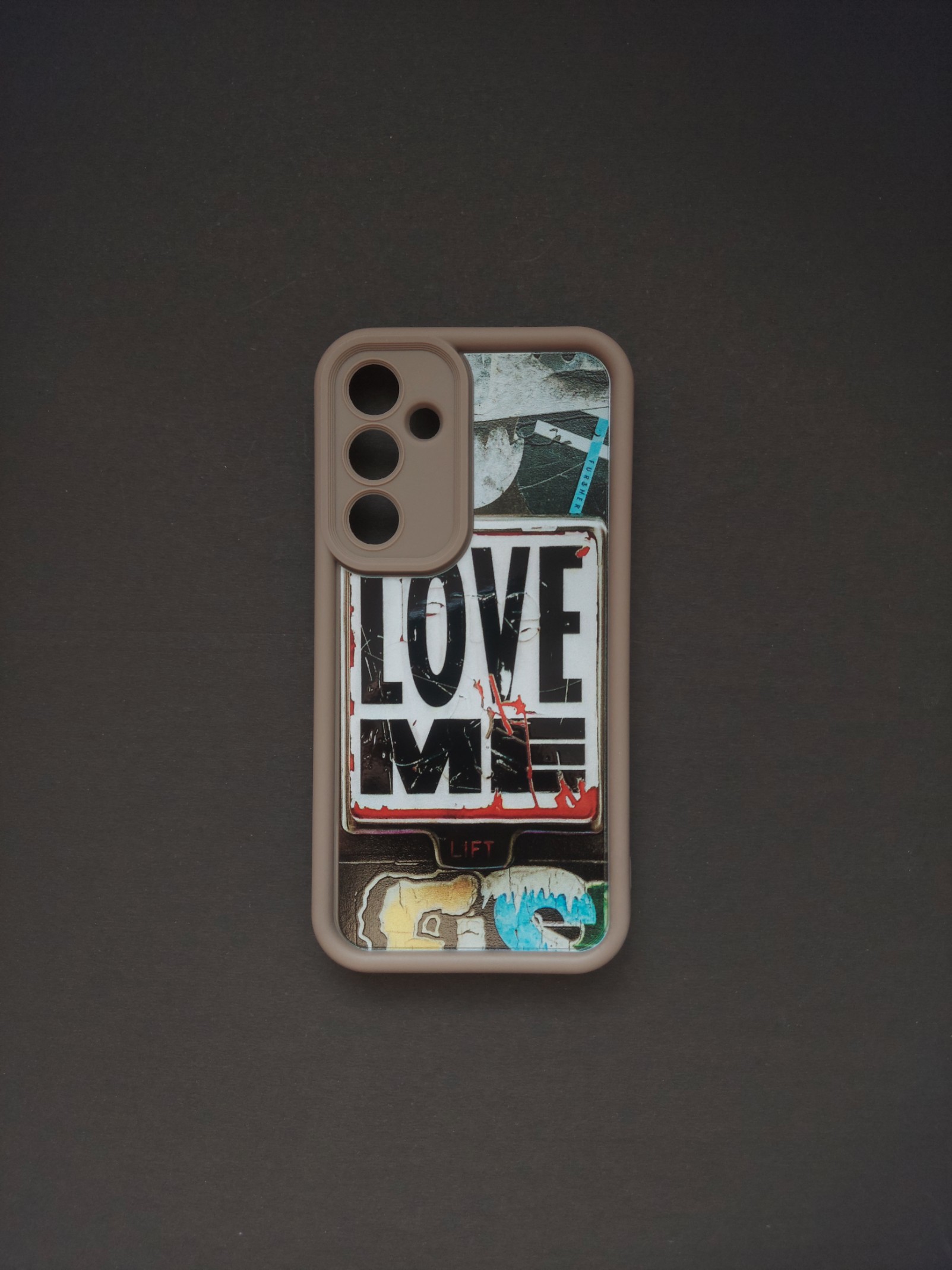  SAMSUNG GALAXY A35 Love Me Graffiti Phone Case