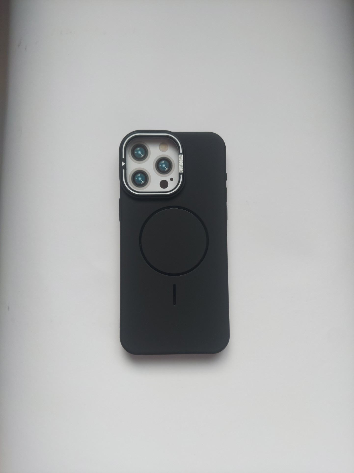 IPHONE 15 PRO MAX | Black Compatible iPhone Case