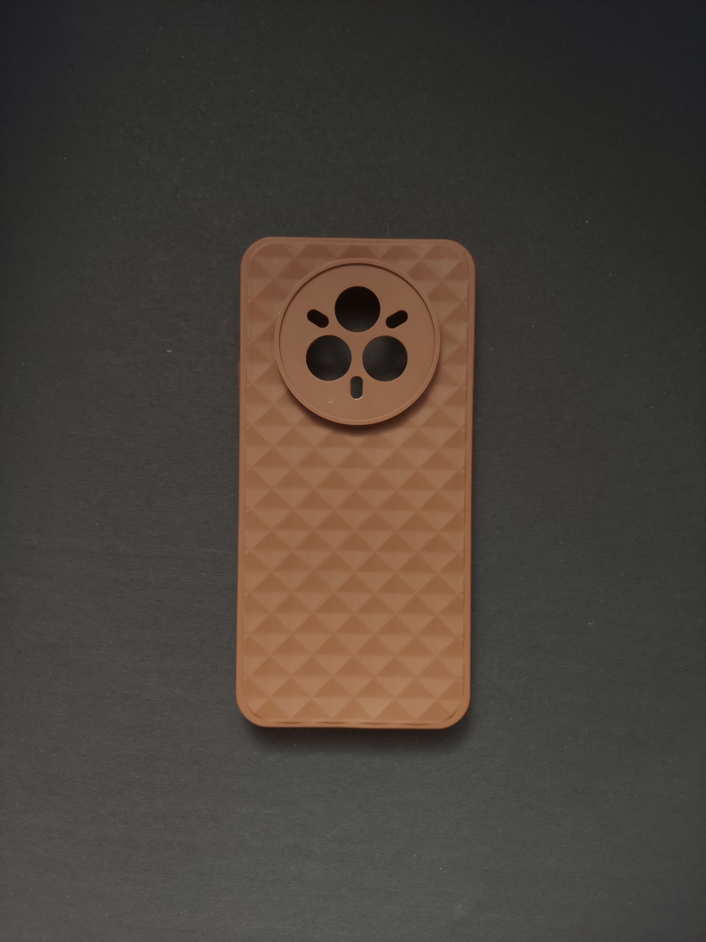 Realme14 Pro Plus Brown Geometric Phone Case